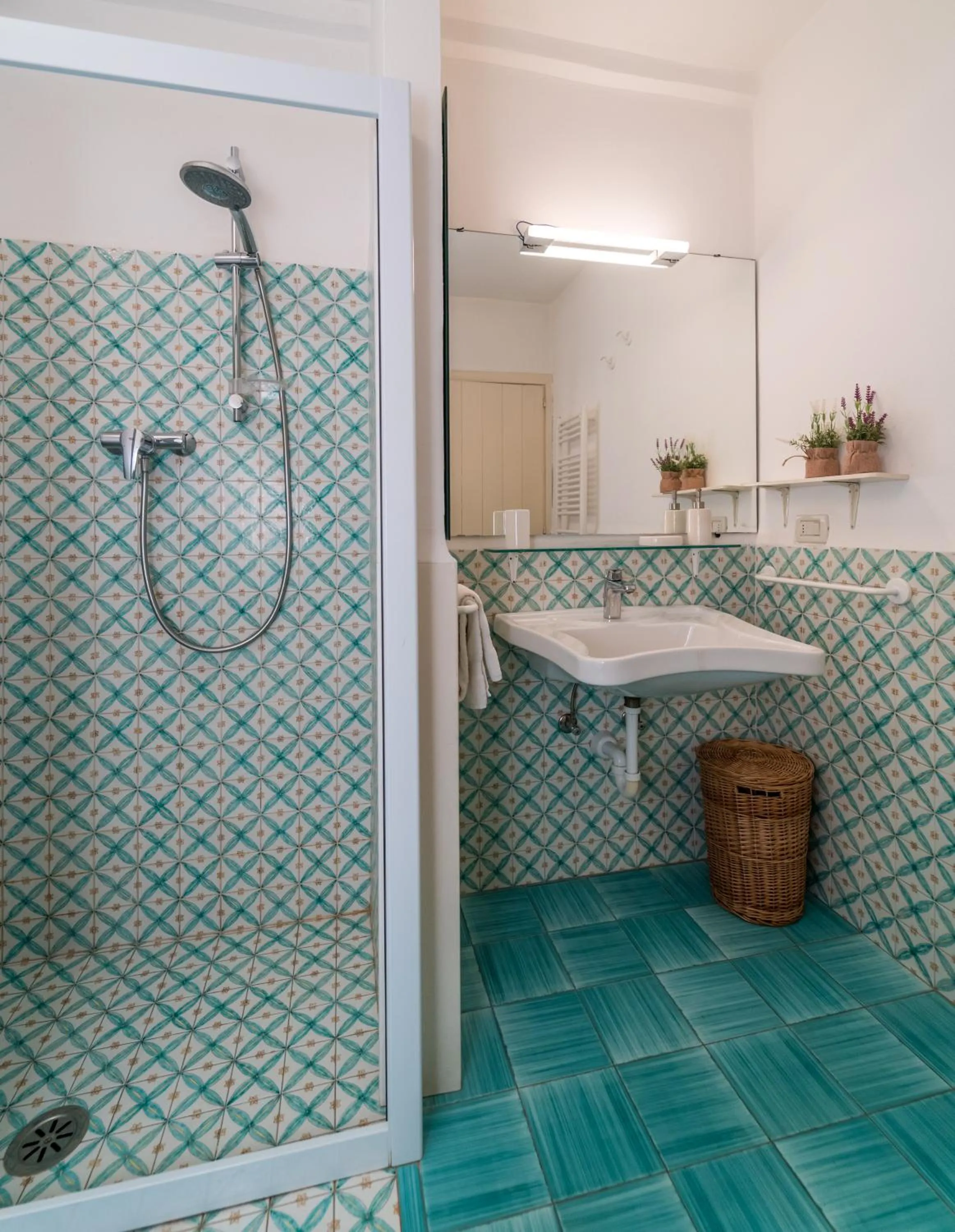 Toilet in Agriturismo Tenuta Castel Venezze