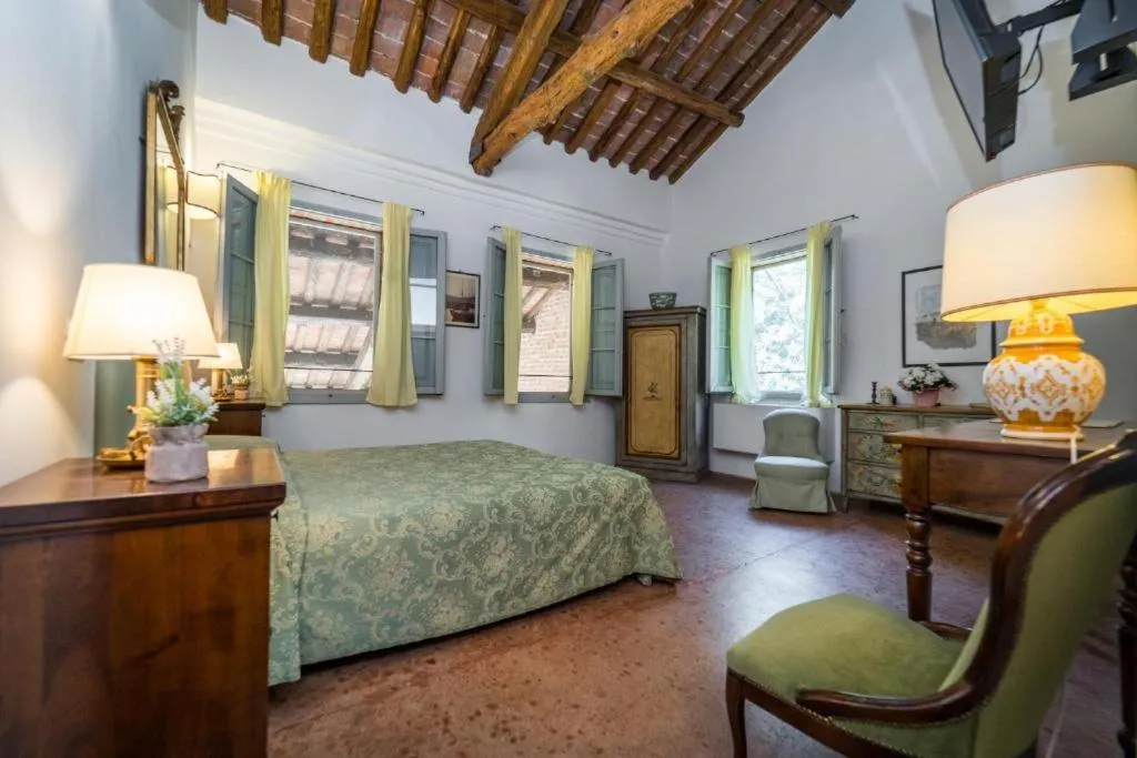 Photo of the whole room, Bed in Agriturismo Tenuta Castel Venezze