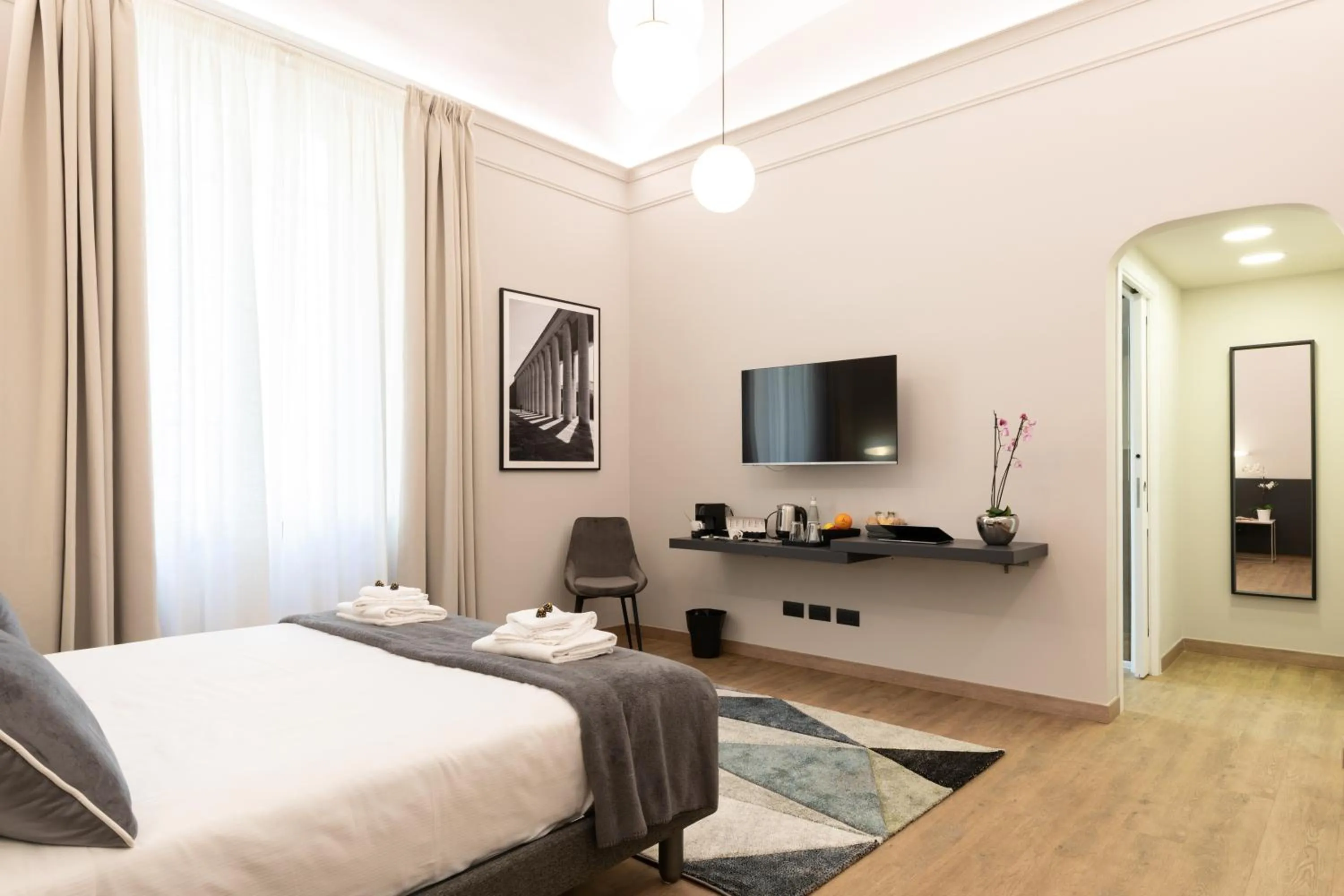 Bed in Foresteria di Piazza Cavour - Luxury Suites & Guest House