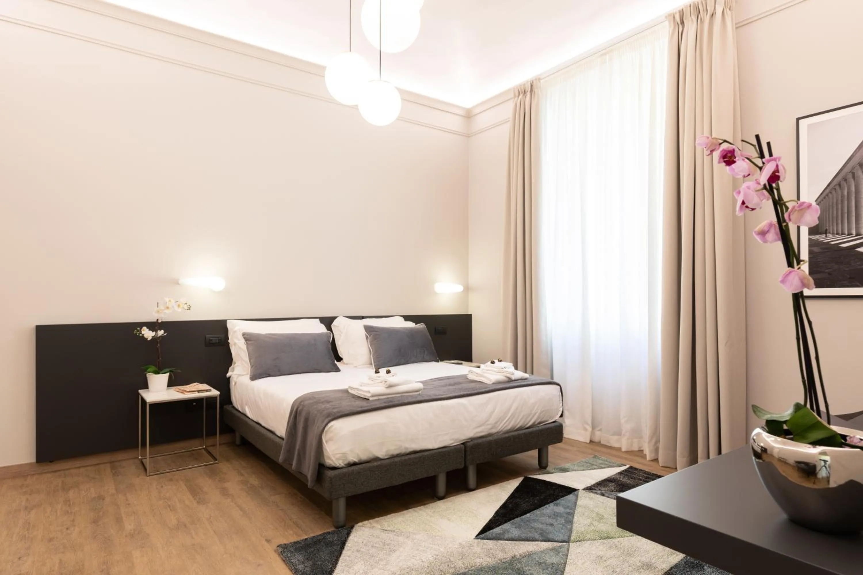 Bed in Foresteria di Piazza Cavour - Luxury Suites & Guest House