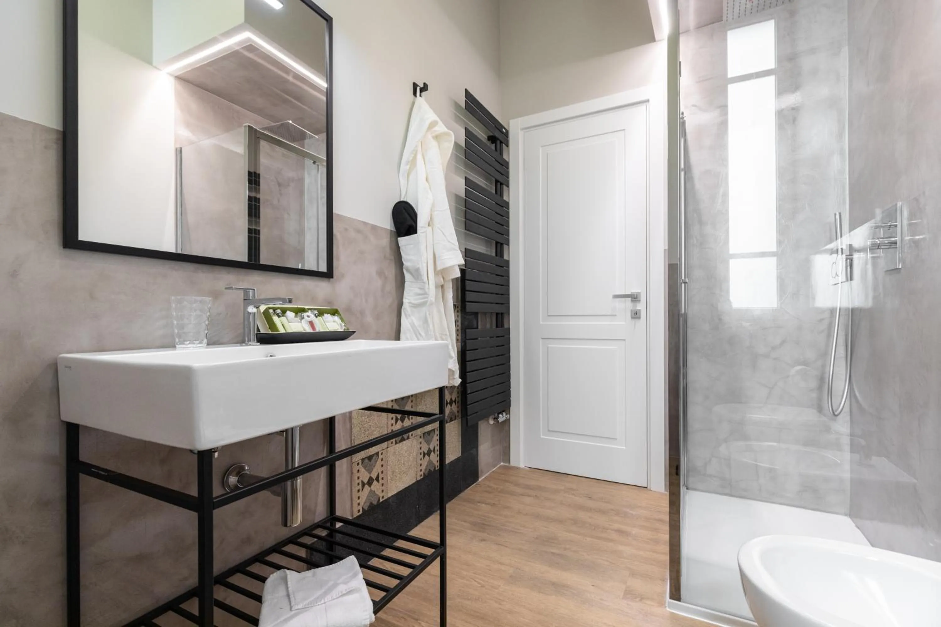 Foresteria di Piazza Cavour - Luxury Suites & Guest House