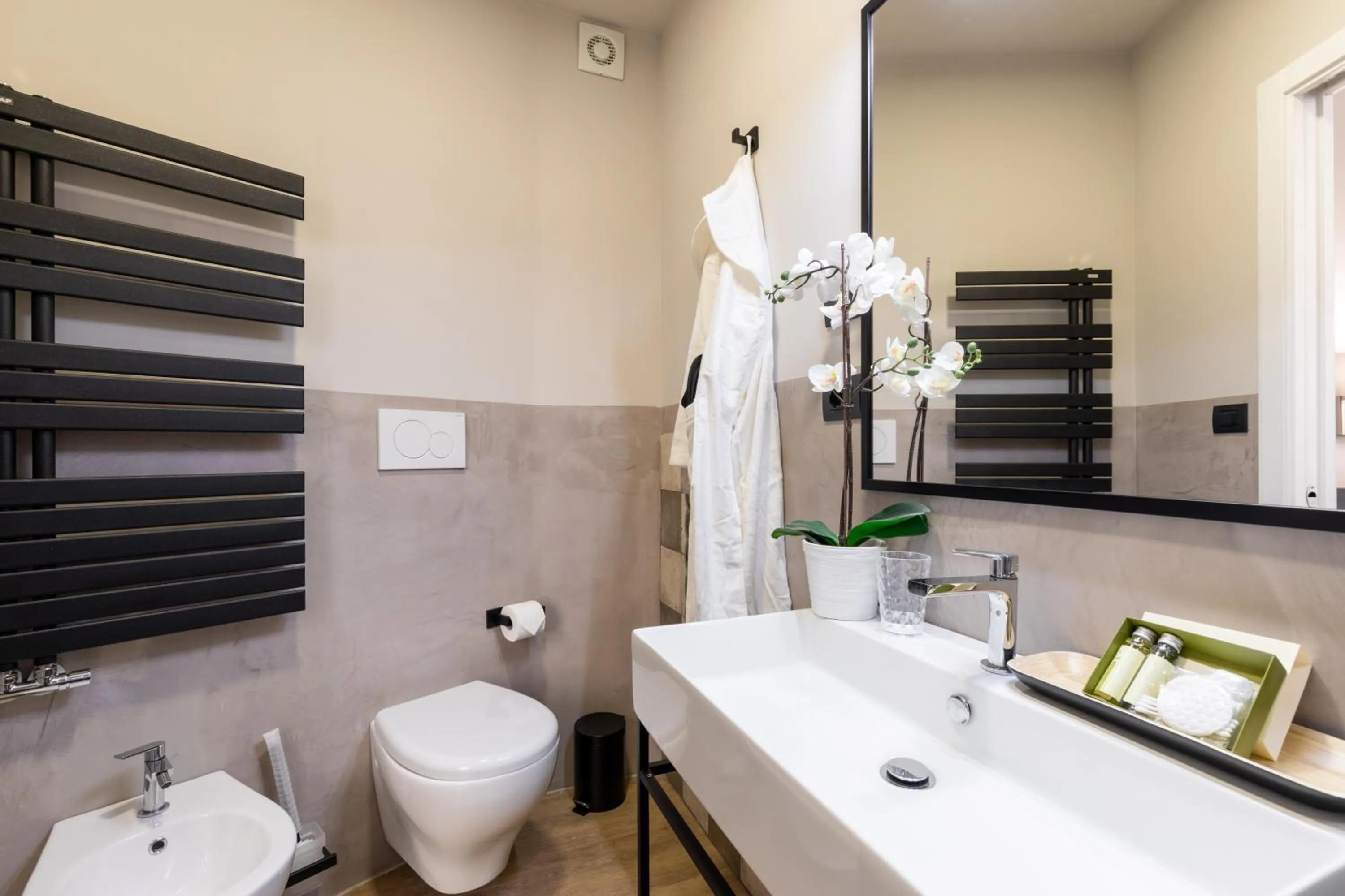 Foresteria di Piazza Cavour - Luxury Suites & Guest House