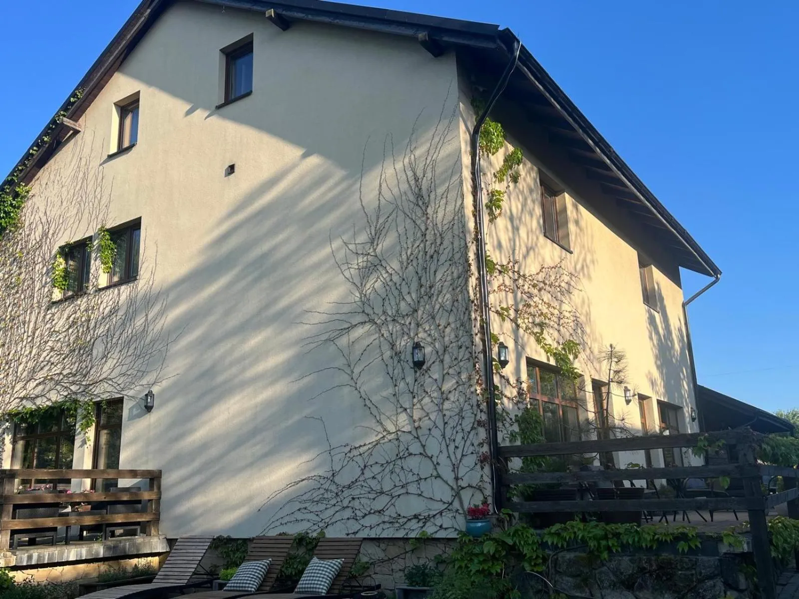 Property building in Dobry Czas