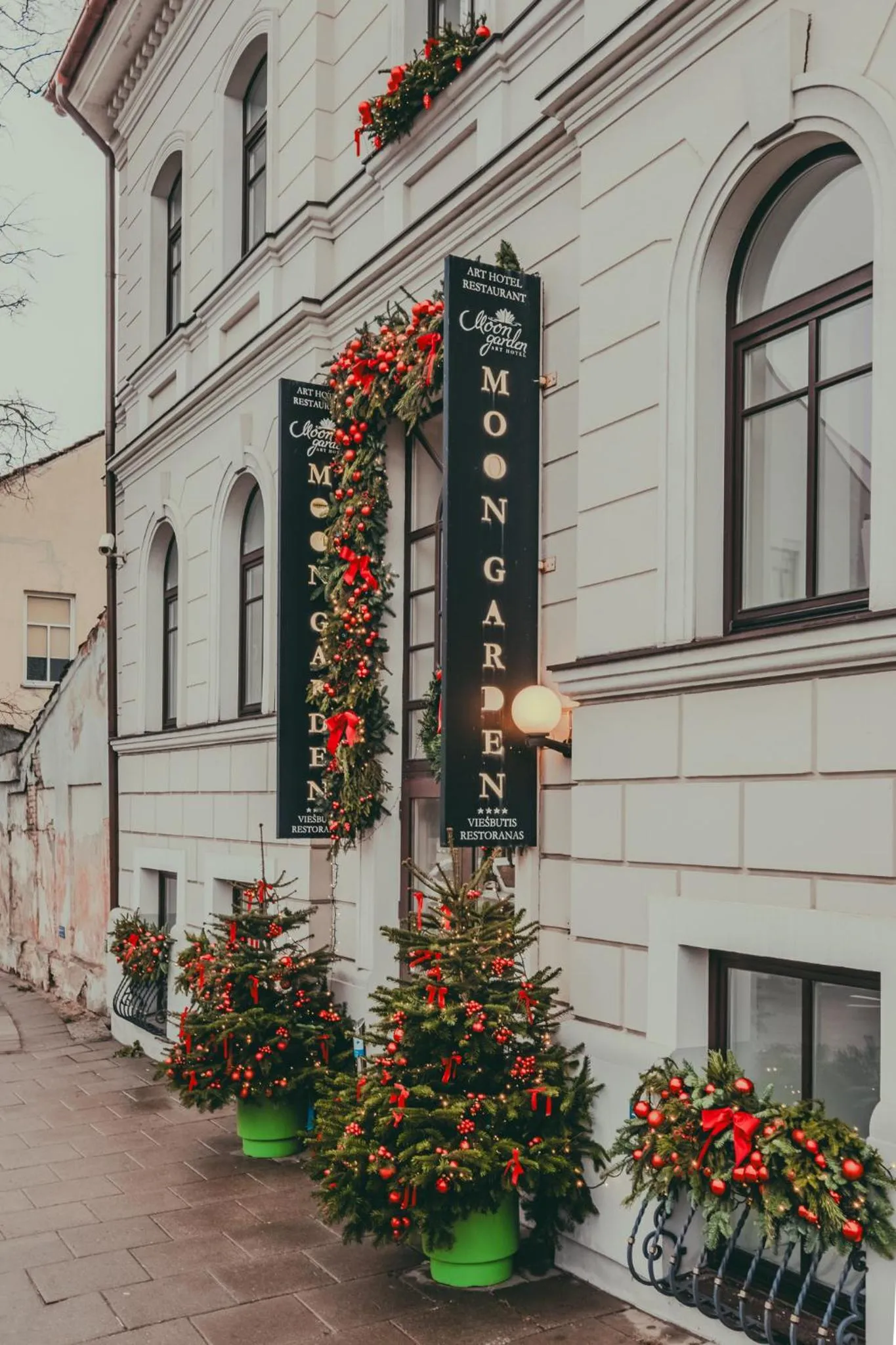 Facade/entrance in Moon Garden Old Town Hotel