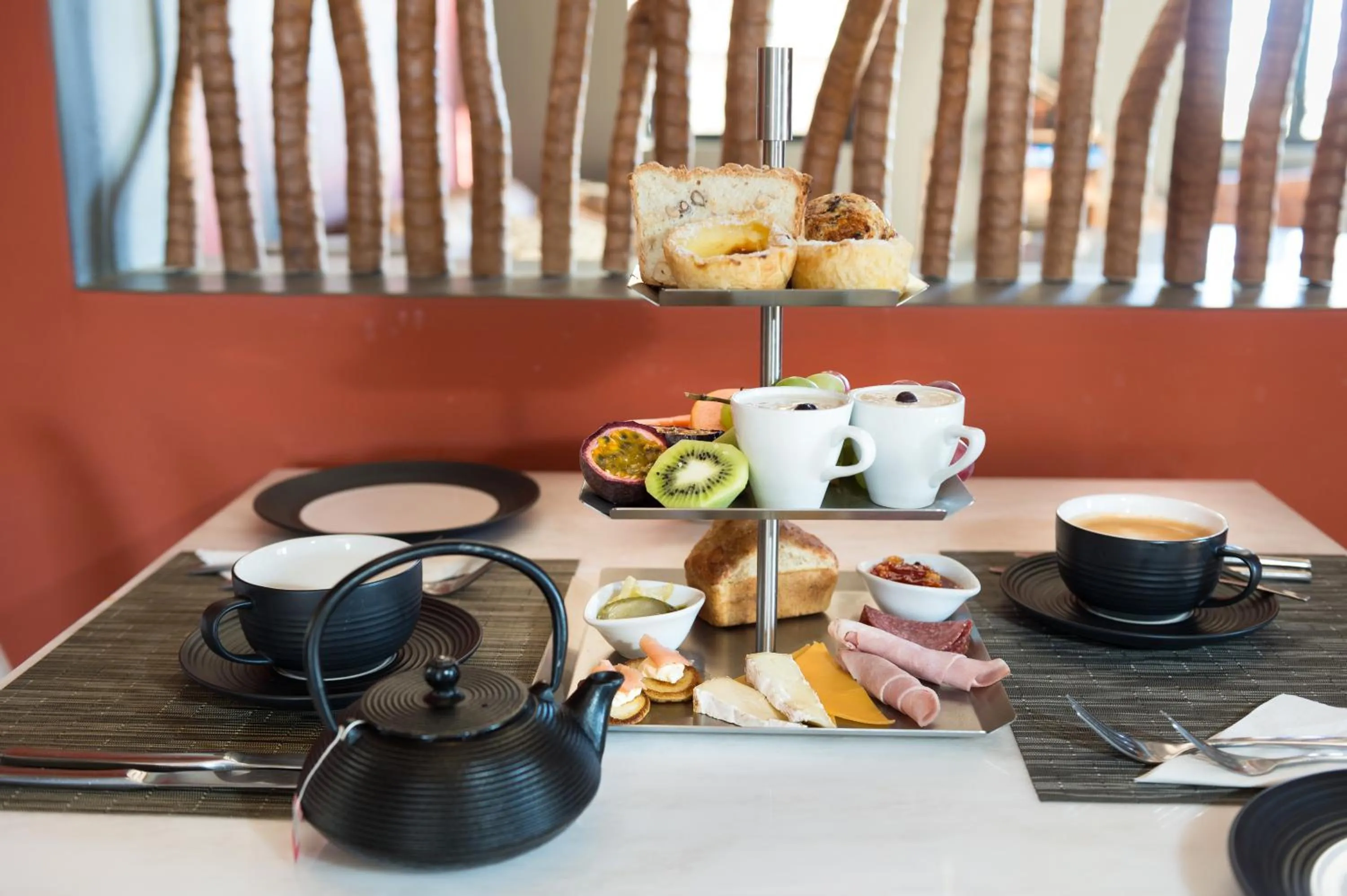 Restaurant/places to eat in The Olive Exclusive All-Suite Hotel