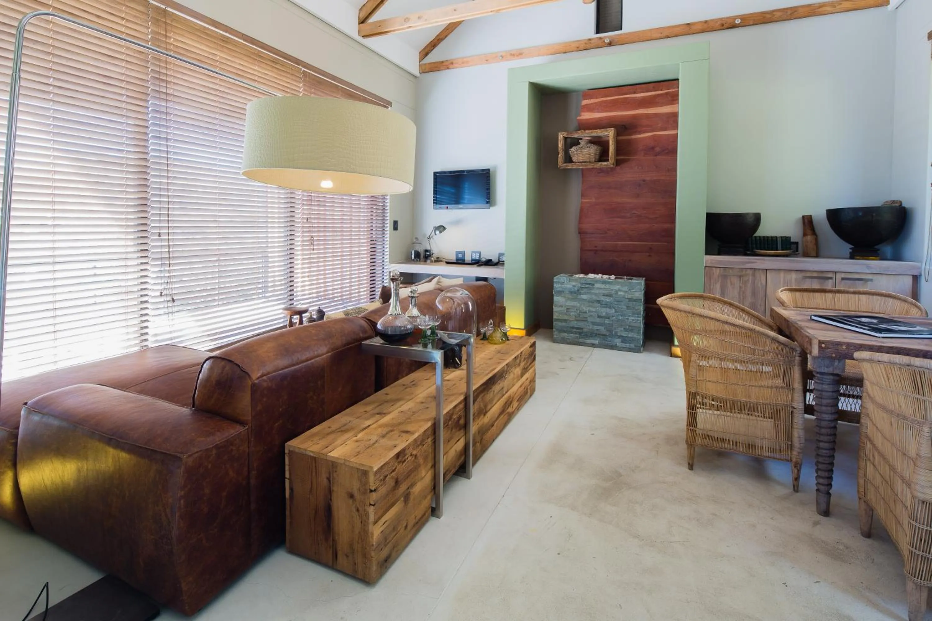 TV and multimedia in The Olive Exclusive All-Suite Hotel