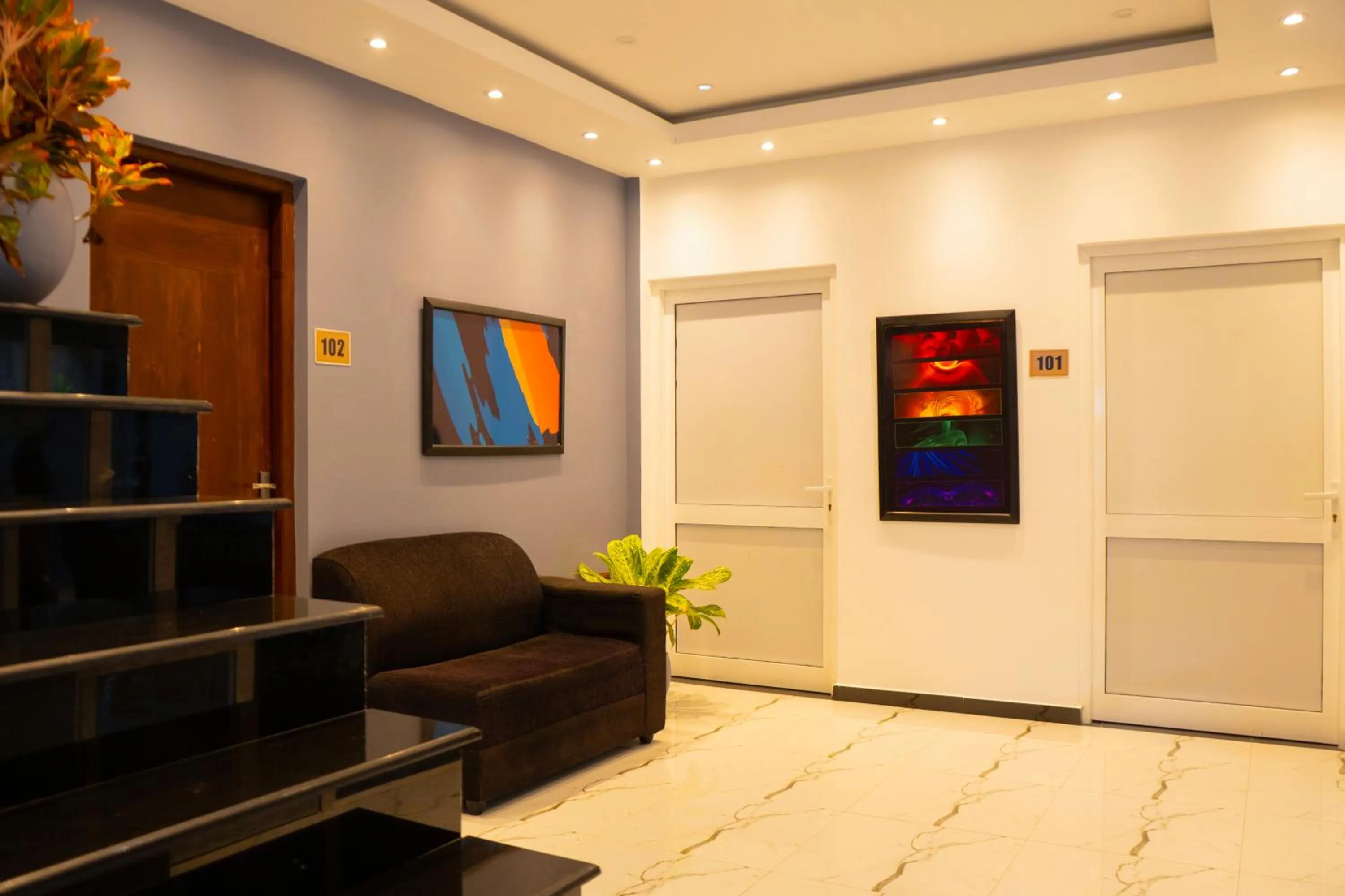 Seating area in Supreme Dambulla