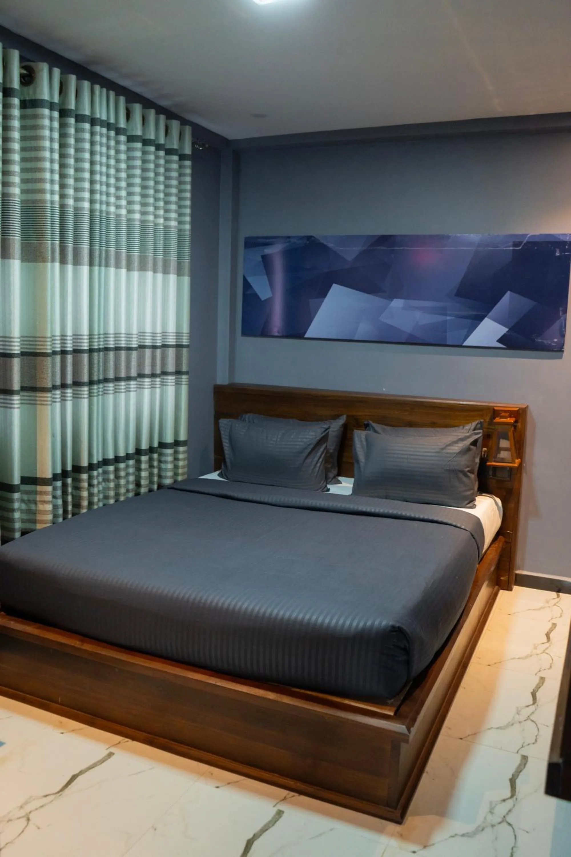 Bed in Supreme Dambulla