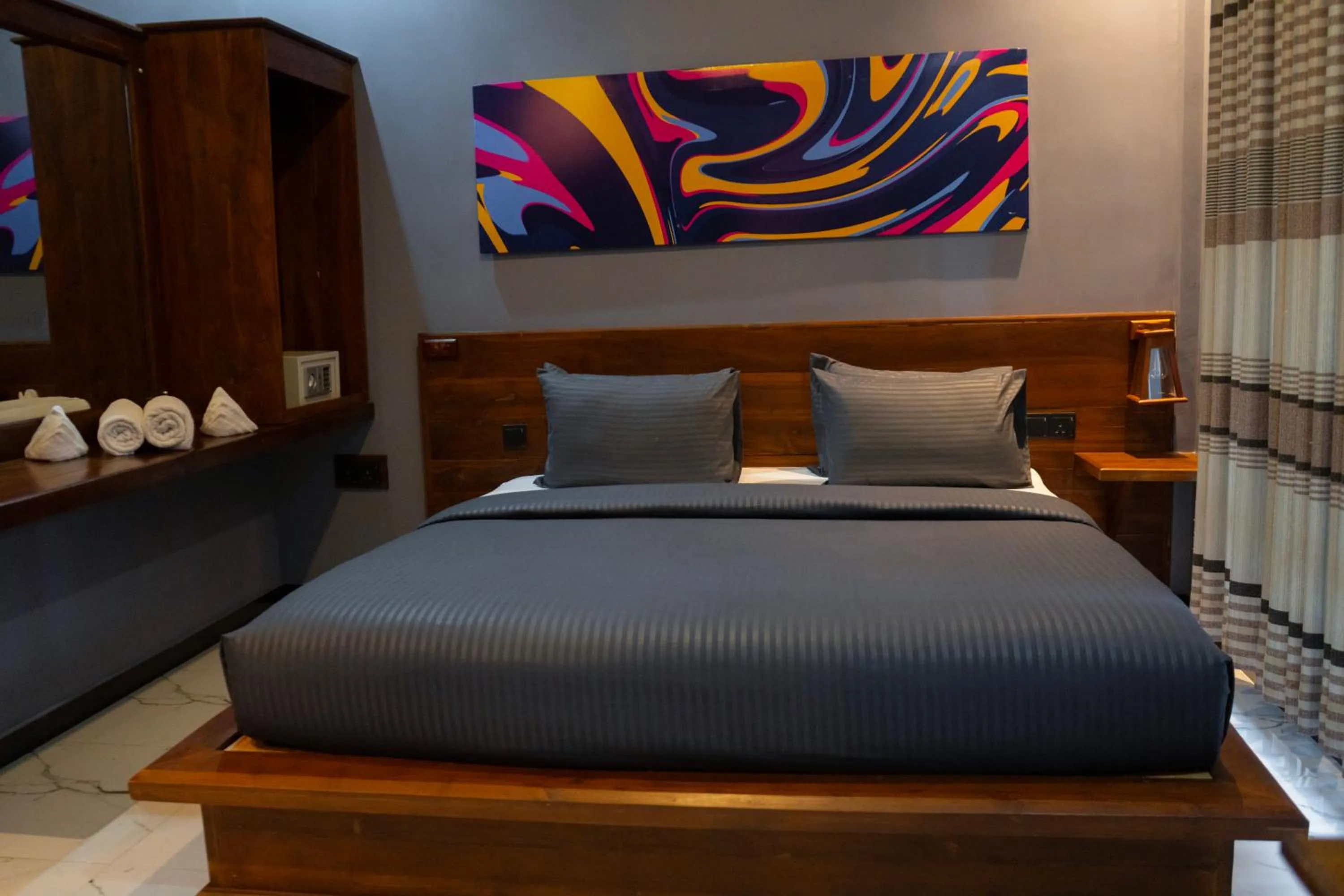 Bedroom, Bed in Supreme Dambulla