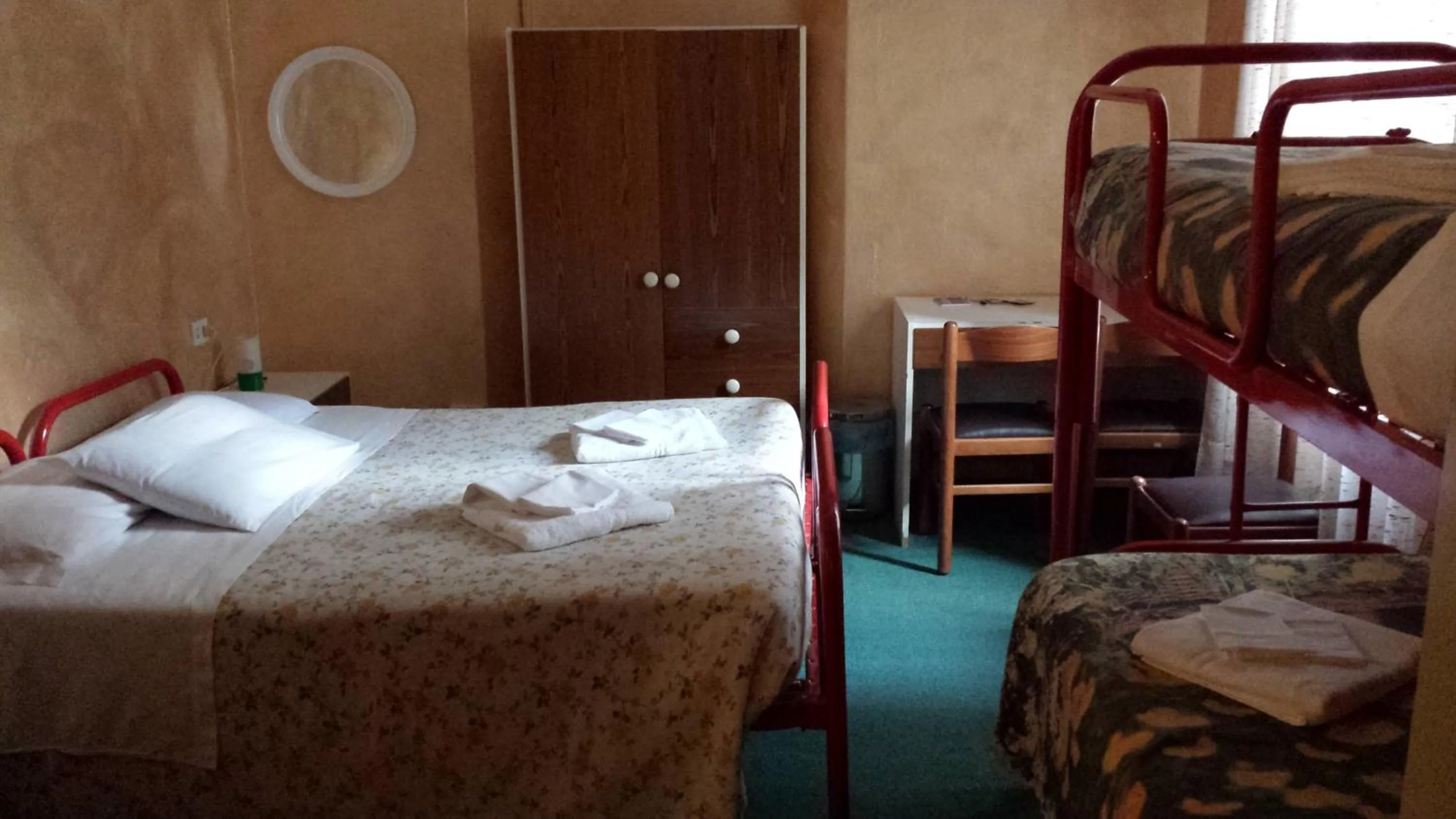 Bedroom, Bed in Nouveau Mirabeau