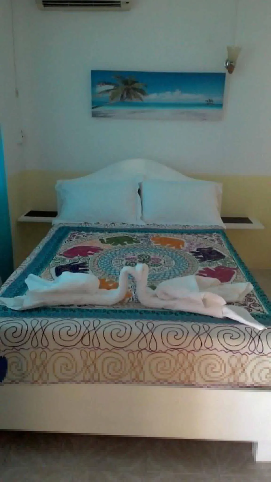 Bed in Eden Villa