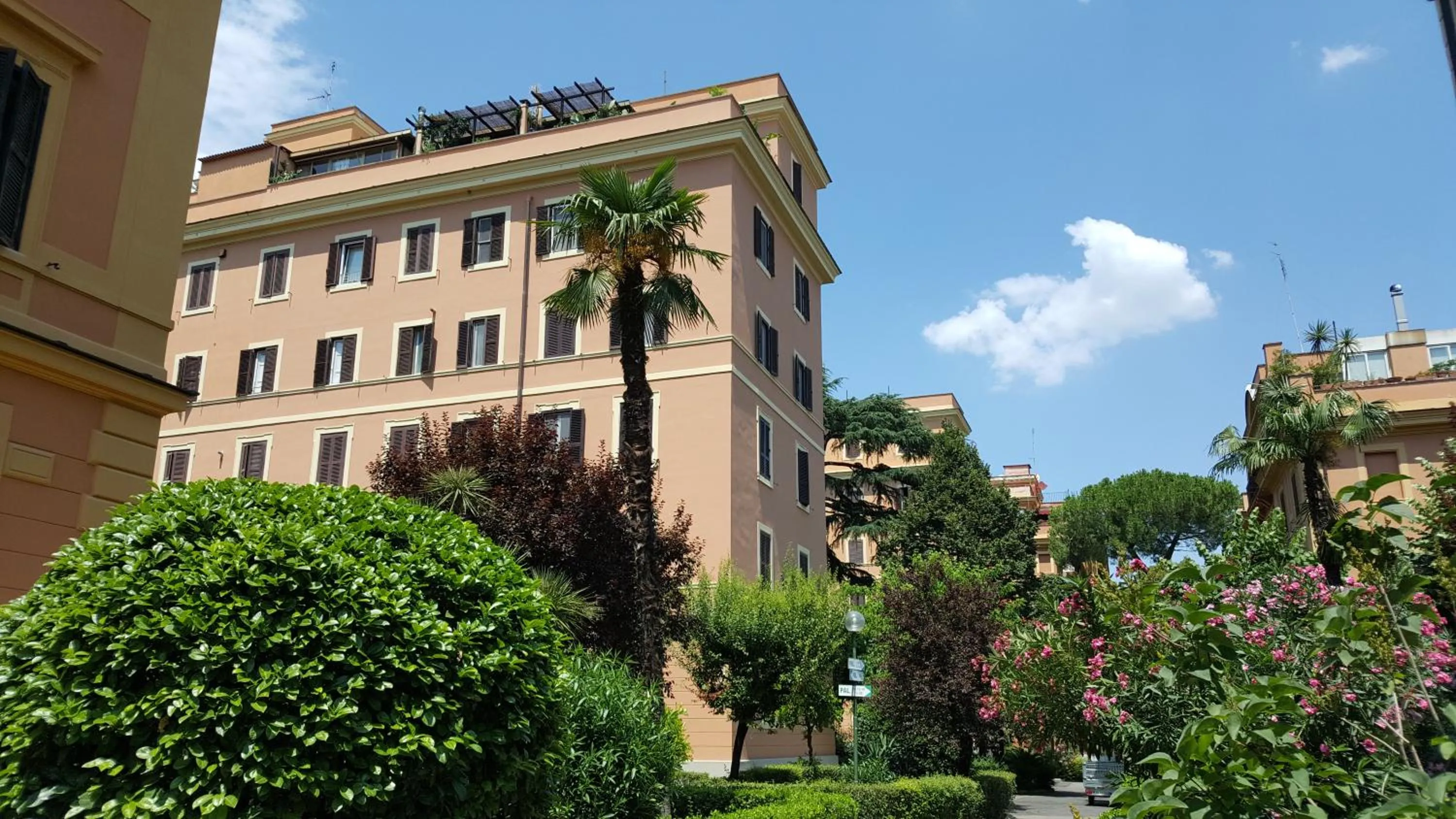 Property building in Bed & Breakfast A Casa di Lia a Roma