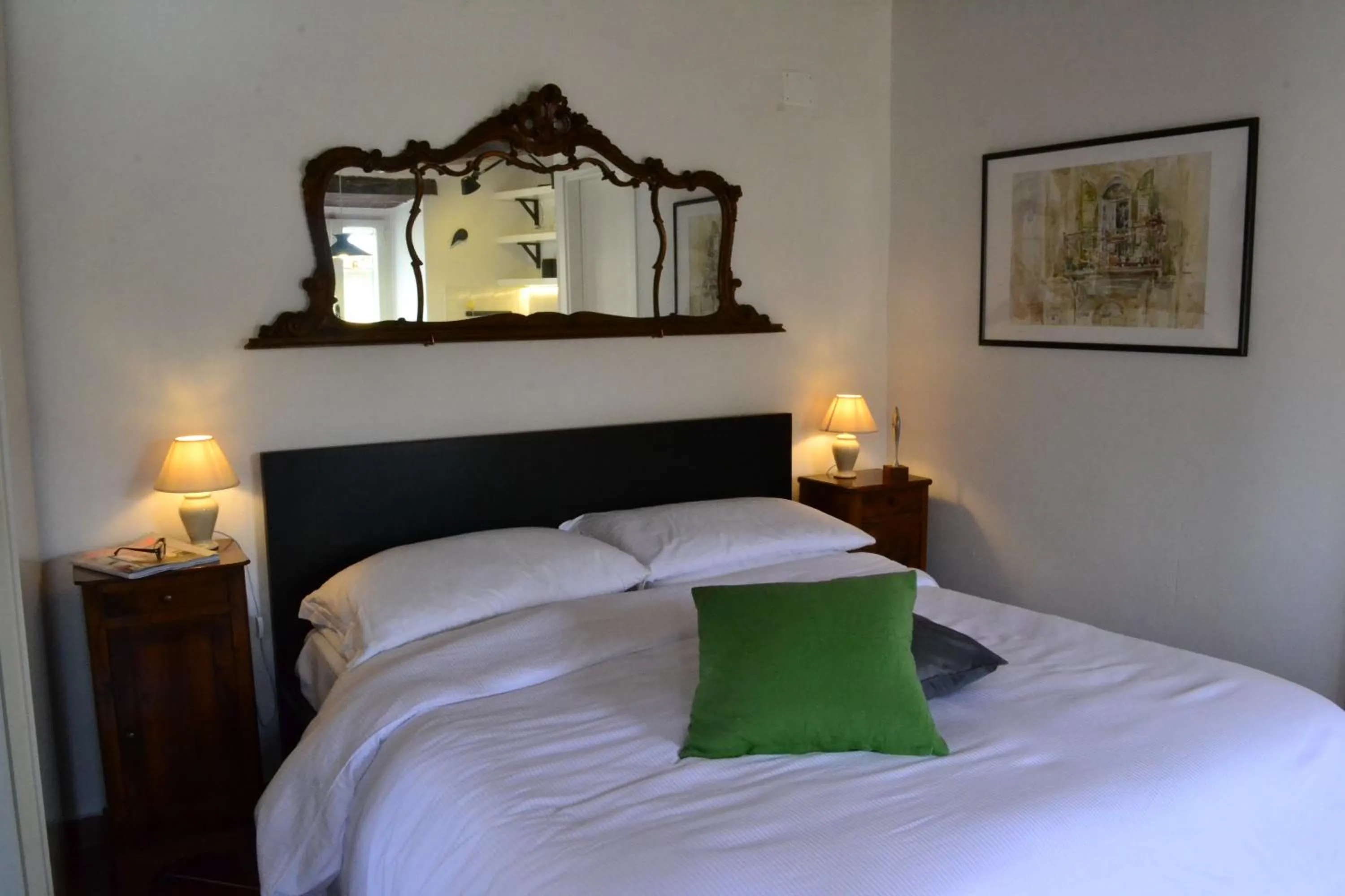 Decorative detail, Bed in Casa Messi