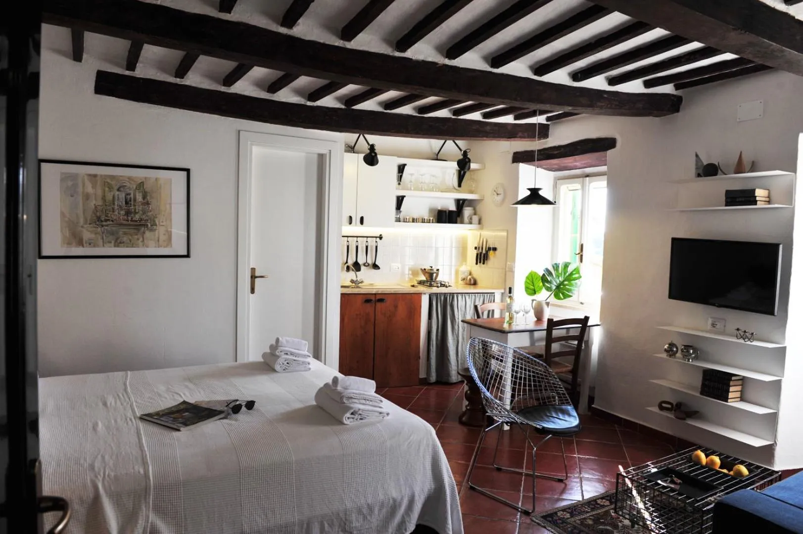 Photo of the whole room, Bed in Casa Messi