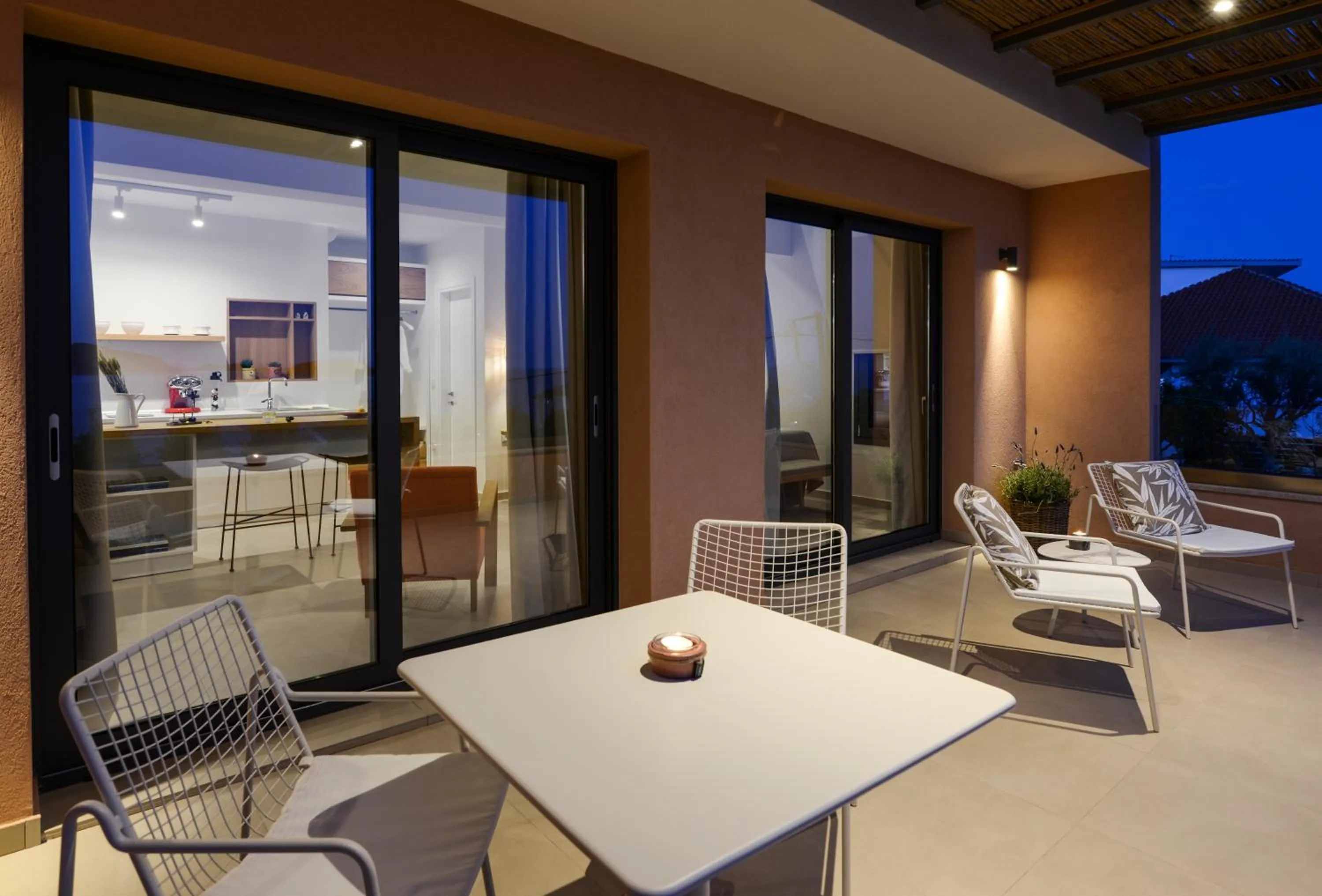 Balcony/Terrace in MARAVILLA SUITES