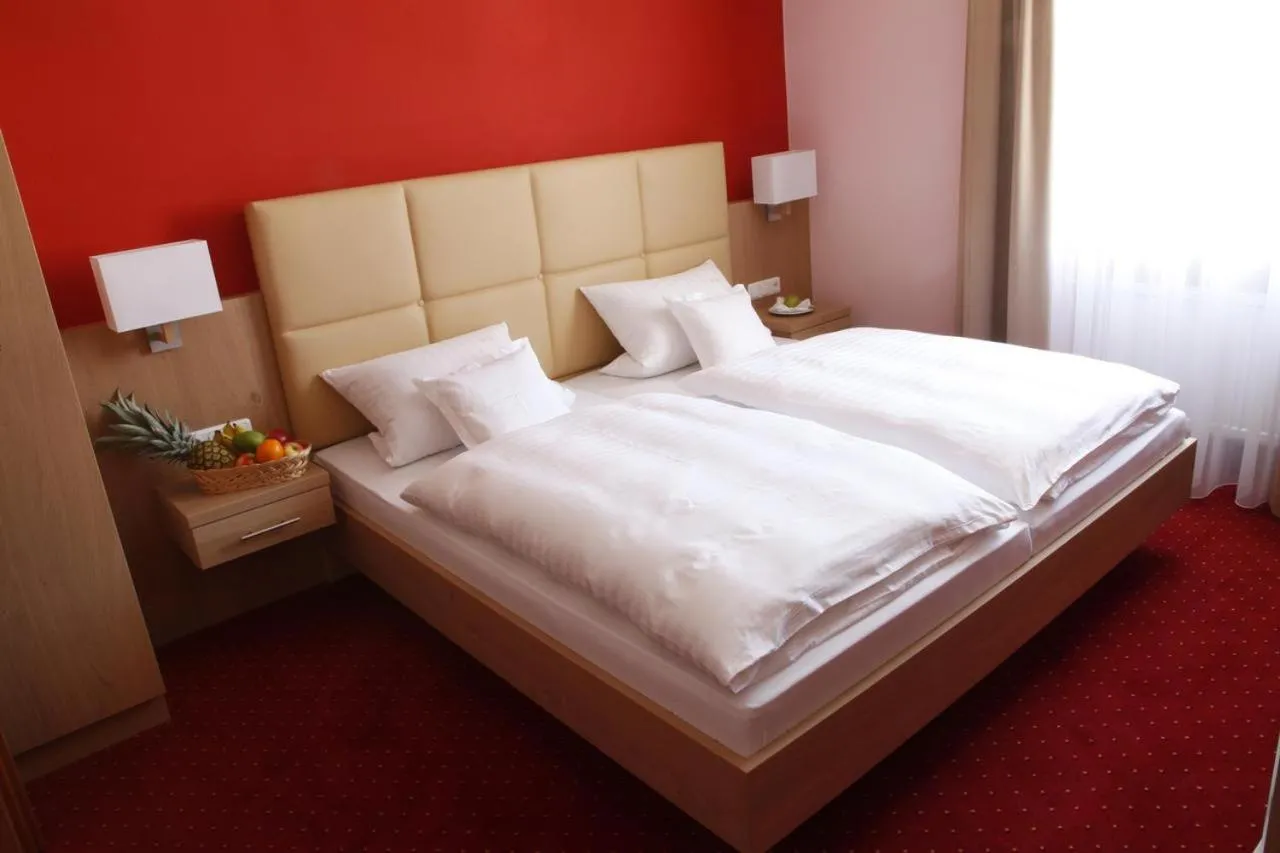 Bed in Hotel-Gasthof-Kohlmeier