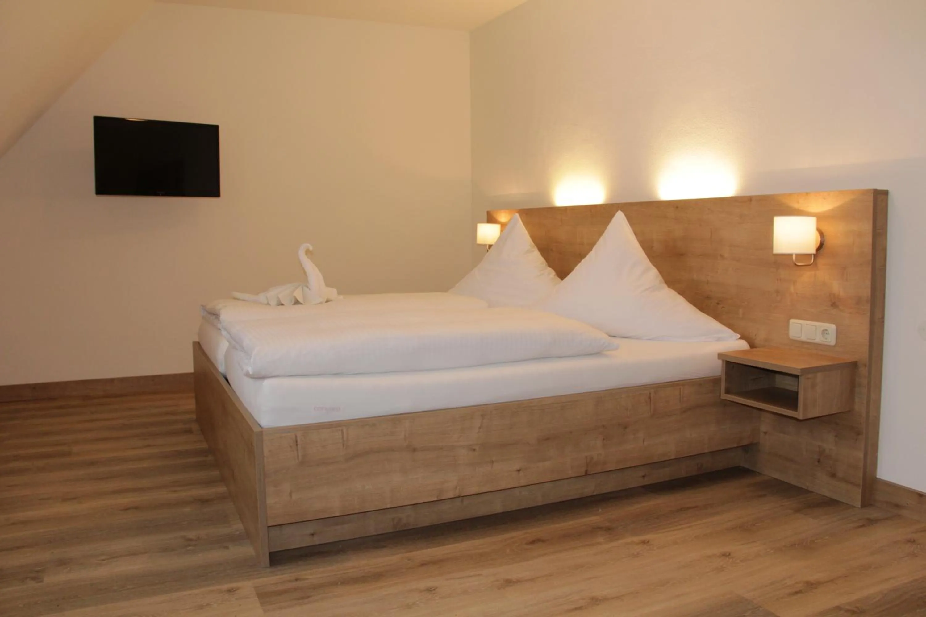 Bedroom, Bed in Hotel-Gasthof-Kohlmeier