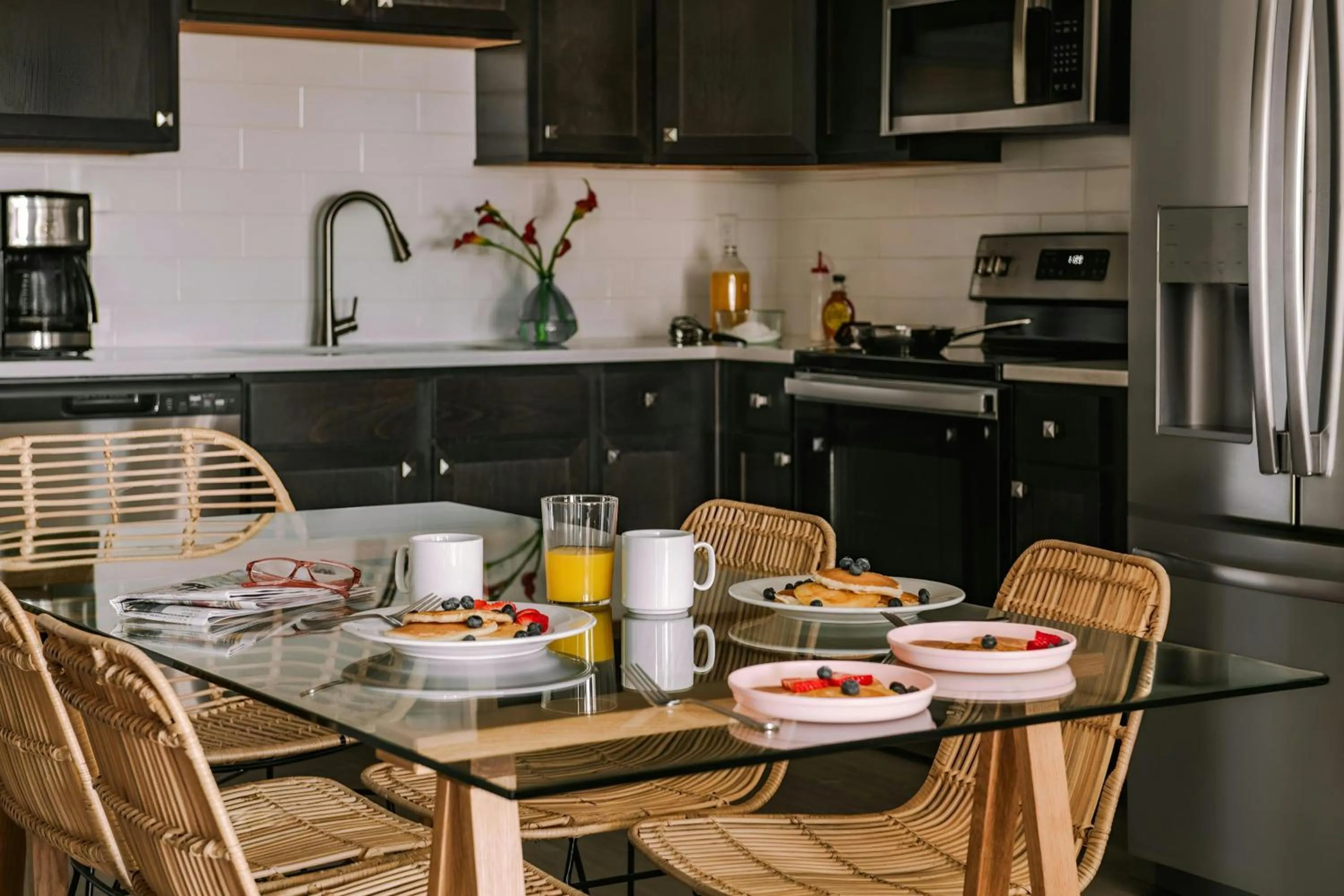 Photo of the whole room in Sonder by Marriott Bonvoy Vista Cay Apartments