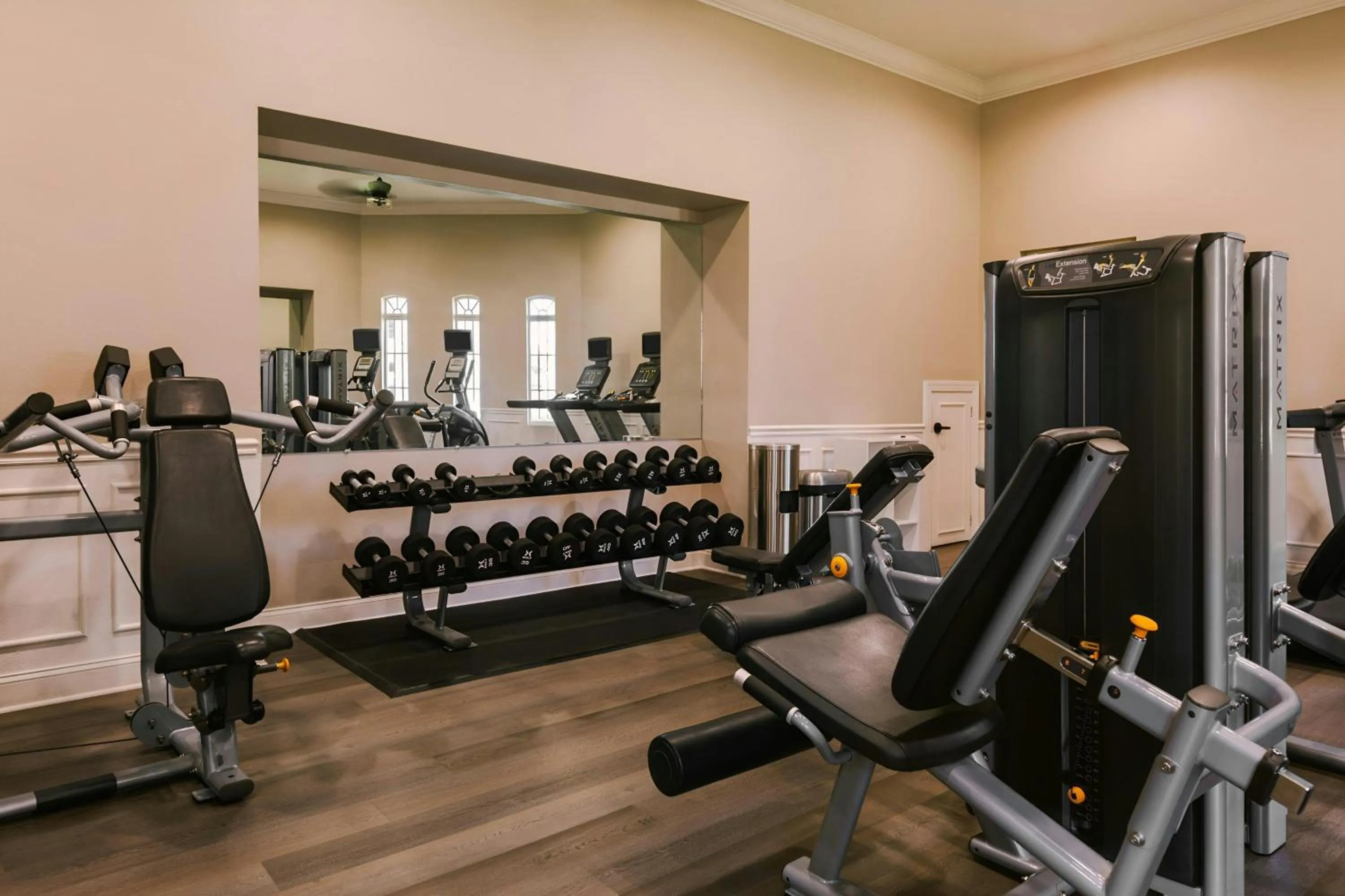 Fitness centre/facilities in Sonder by Marriott Bonvoy Vista Cay Apartments