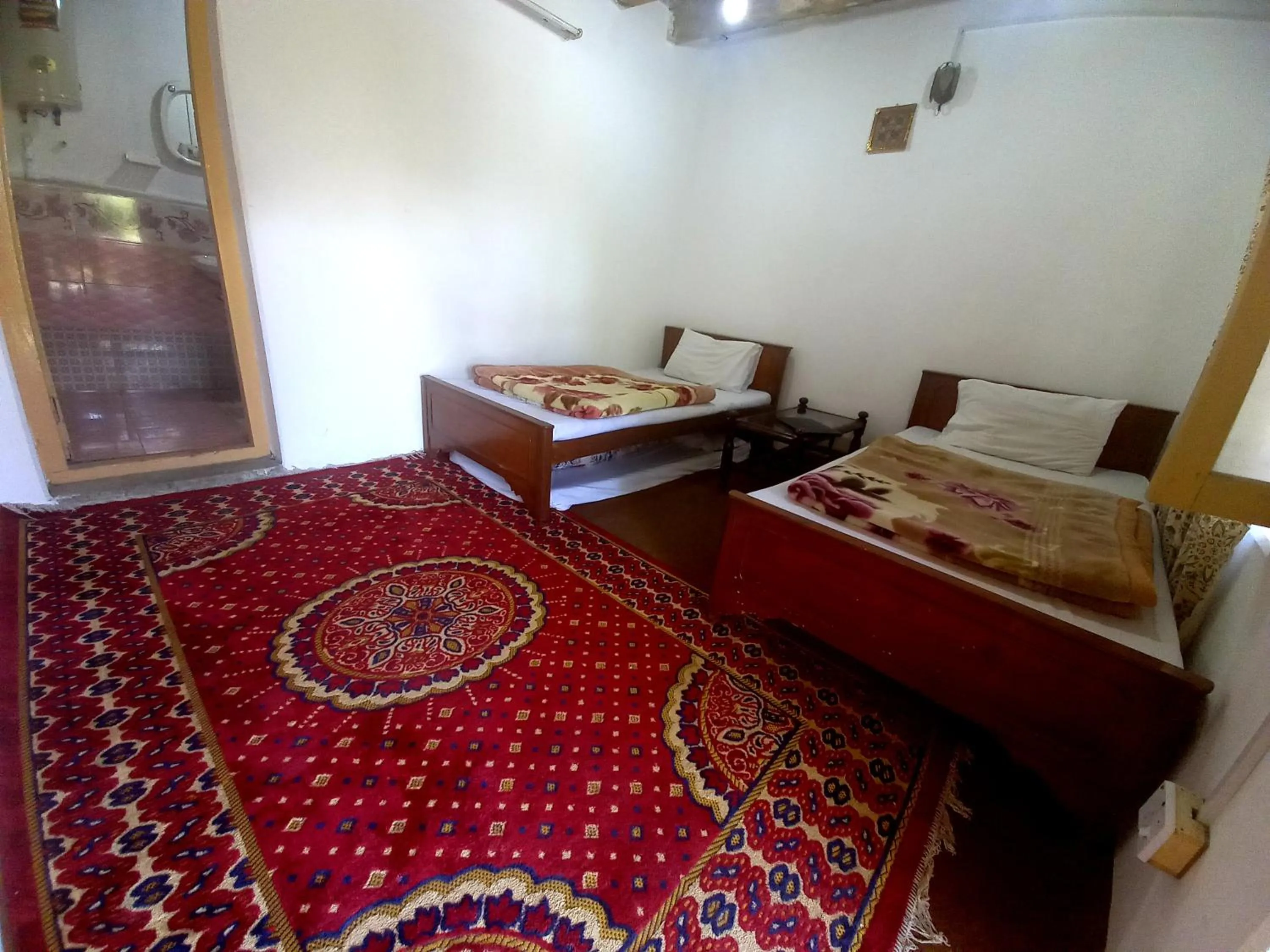 Bed in Tourist Cottage Hunza