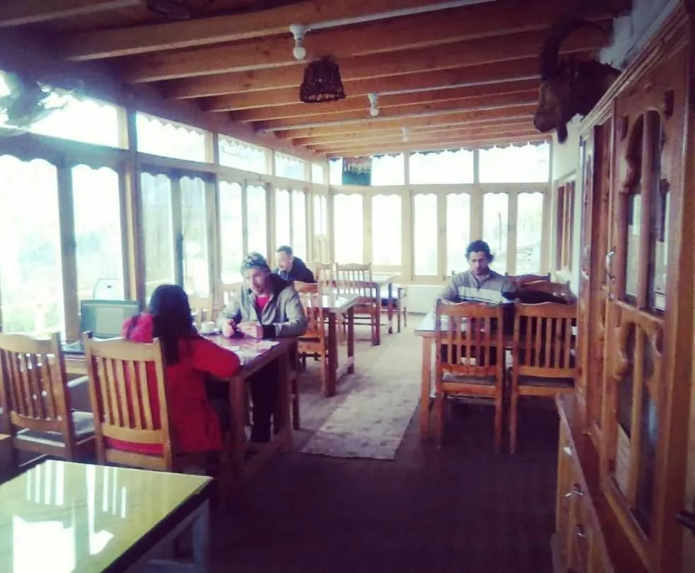 Restaurant/places to eat in Tourist Cottage Hunza