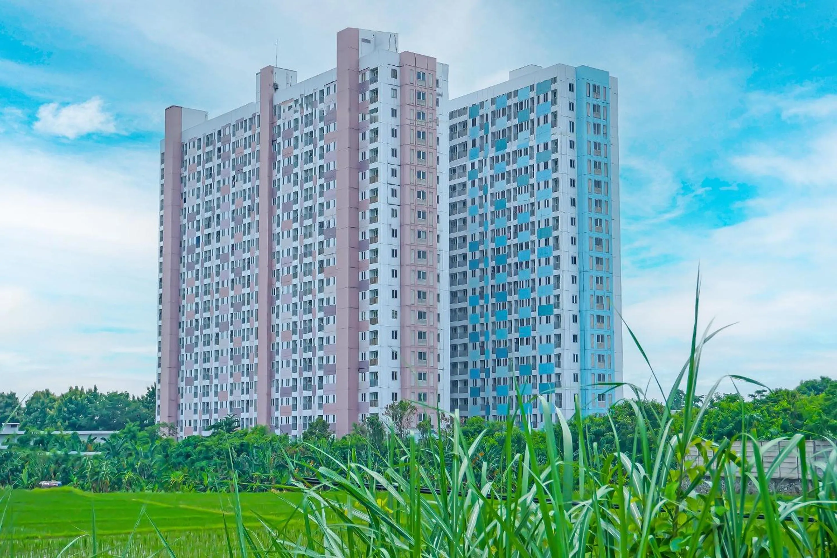 Facade/entrance in Hotel O Gkitroom