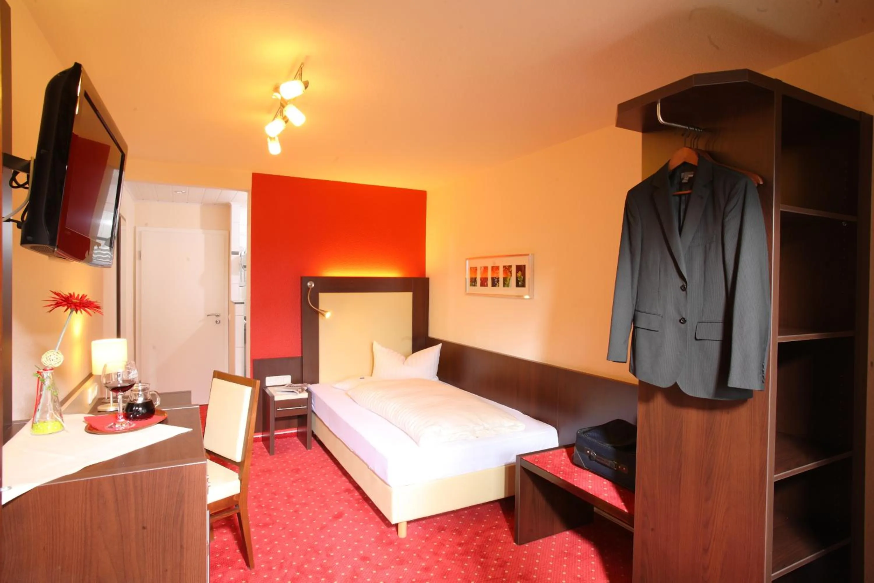 Photo of the whole room, Bed in Landhotel Salmen