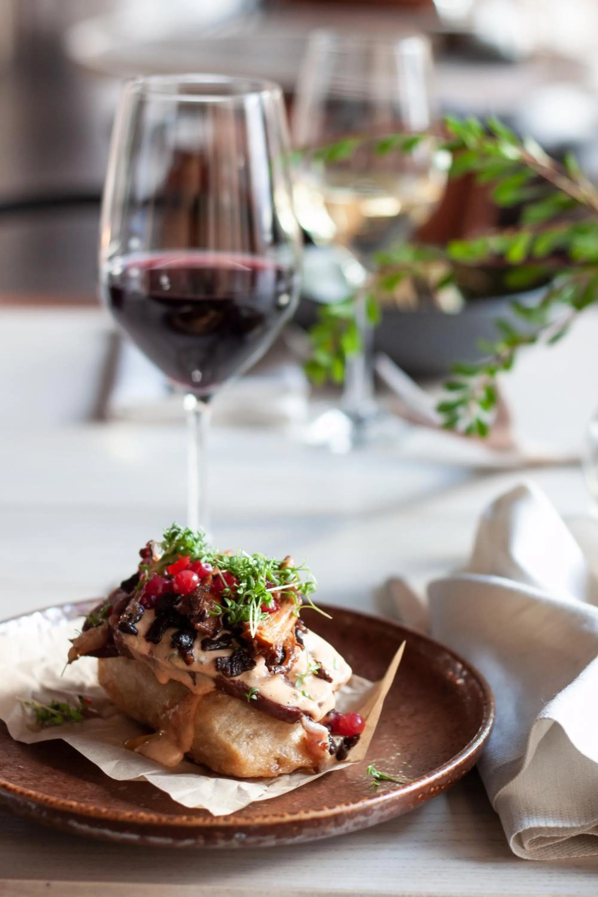 Restaurant/places to eat in The Wood Hotel by Elite