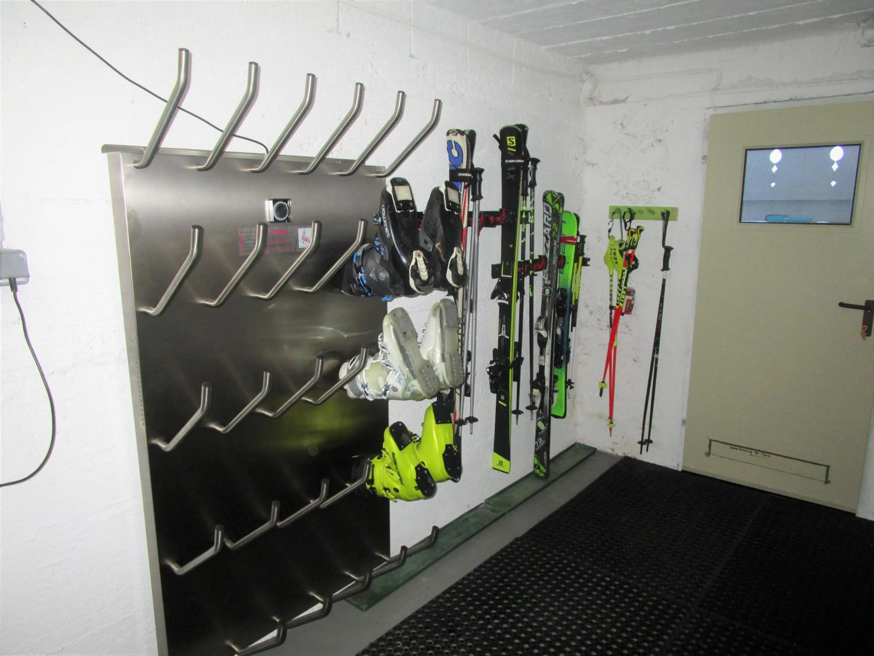 Skiing in Haus Elena