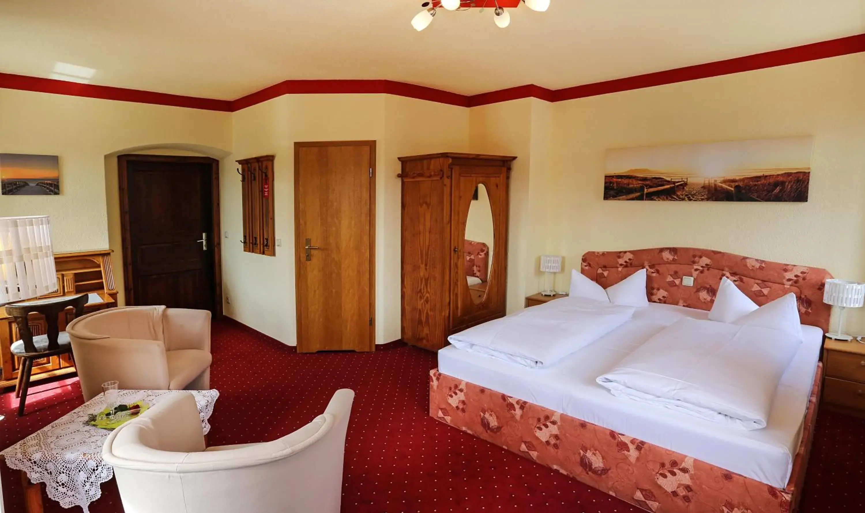 Photo of the whole room, Bed in Landhotel Thürmchen Photo of the whole room, Bed in Landhotel Thürmchen