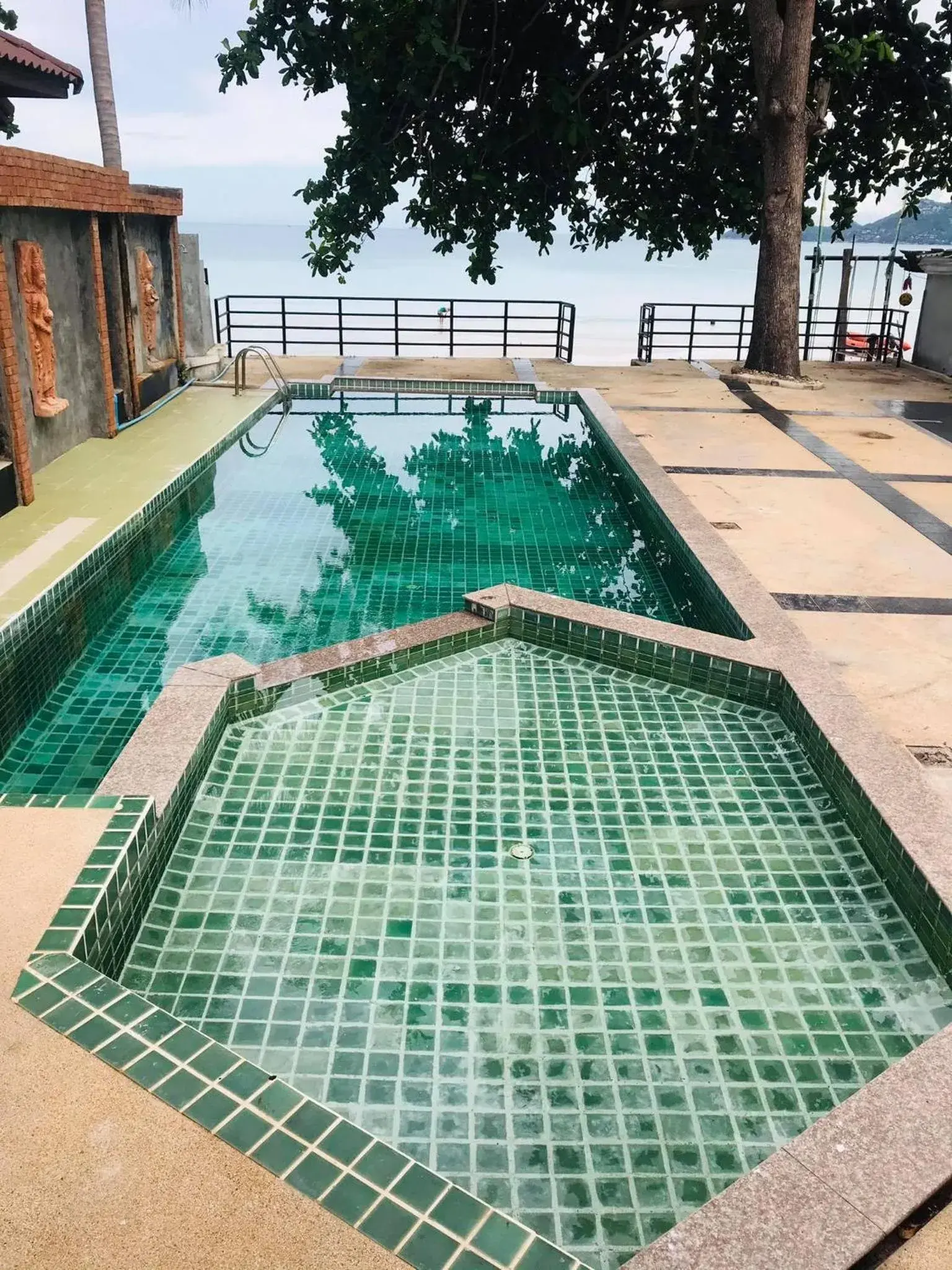 Swimming pool in PTK BEACH Swimming pool in PTK BEACH