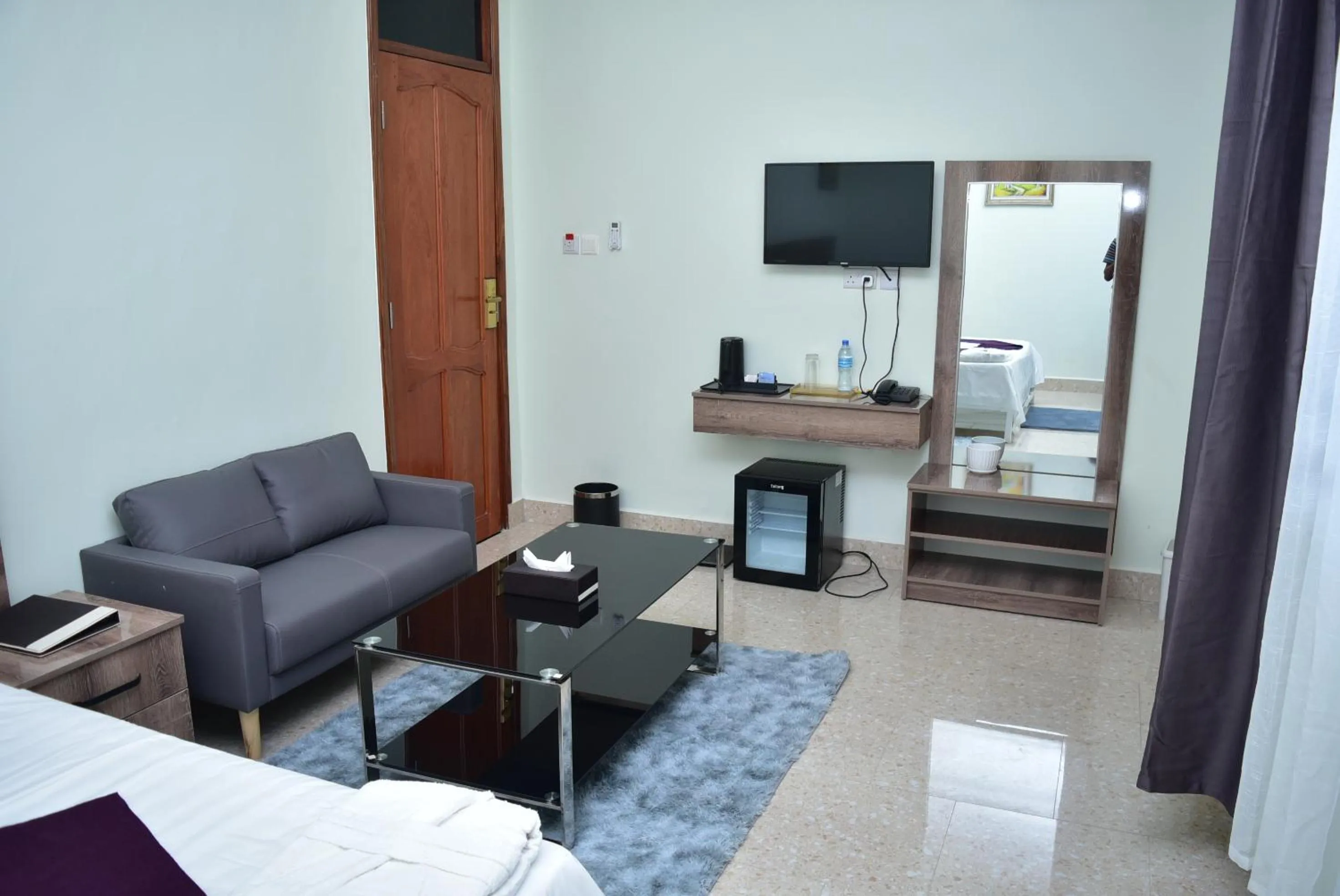 Bed in La Stanar Hotel