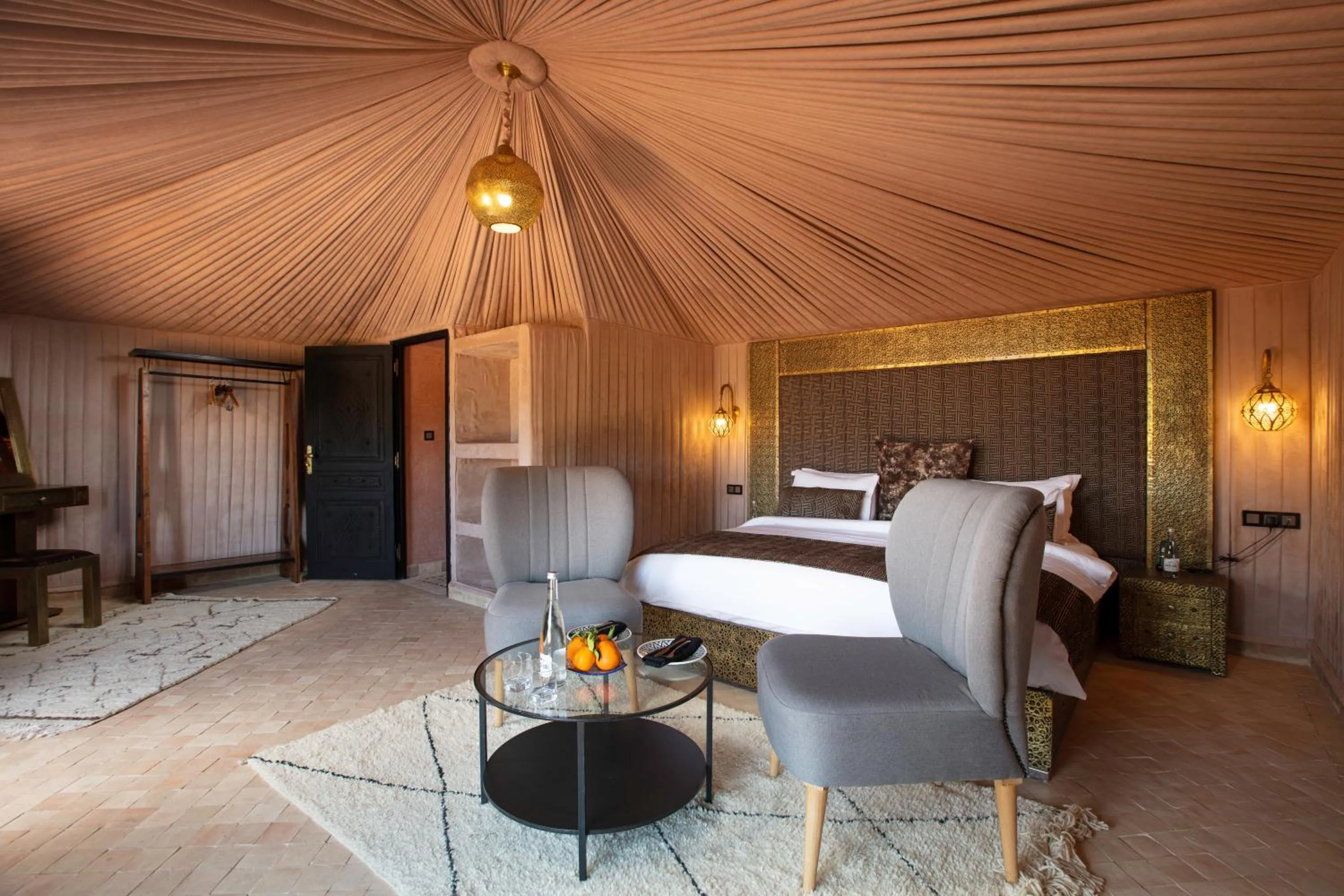 Bed in Kalyptus Luxury Camp