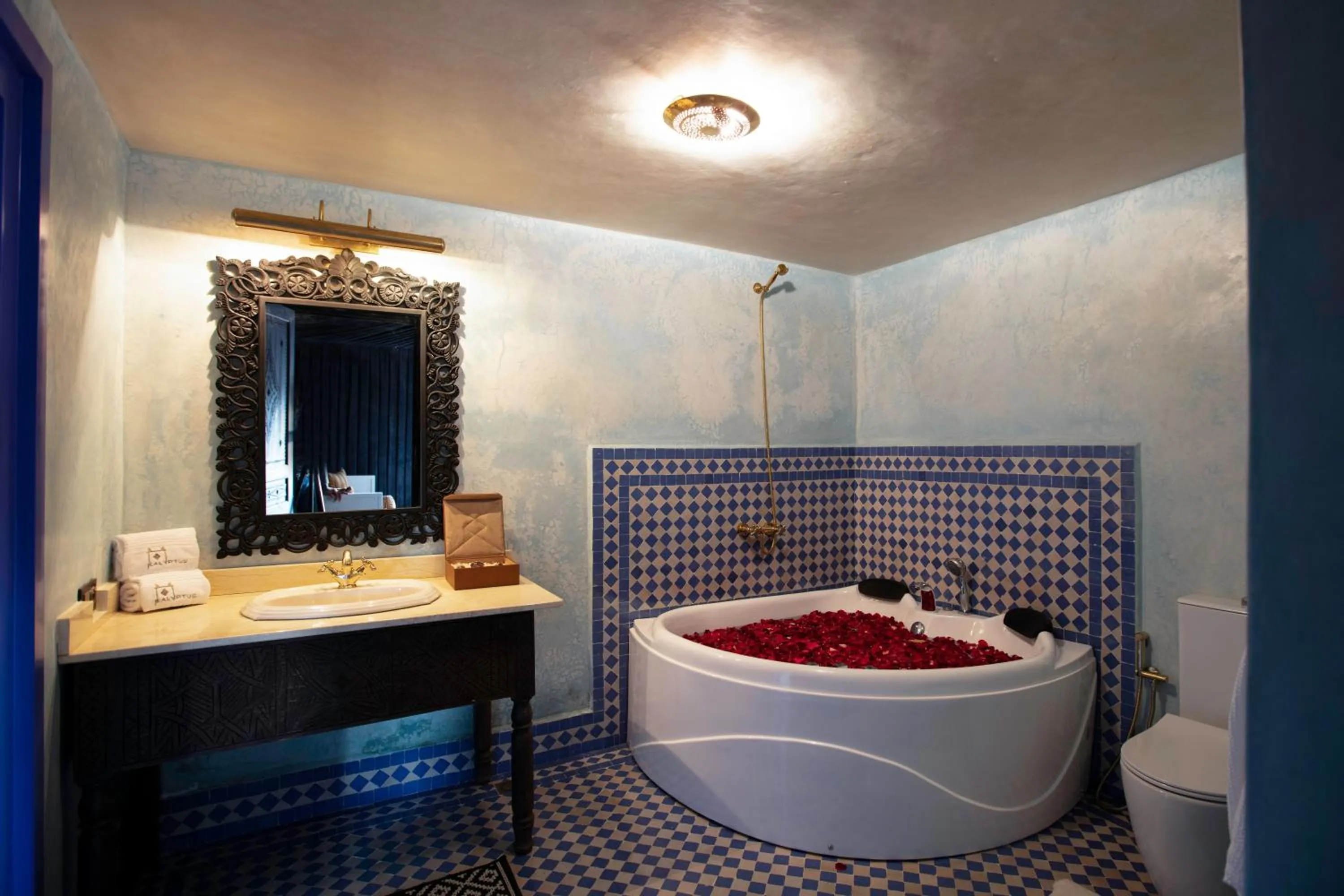 Kalyptus Luxury Camp