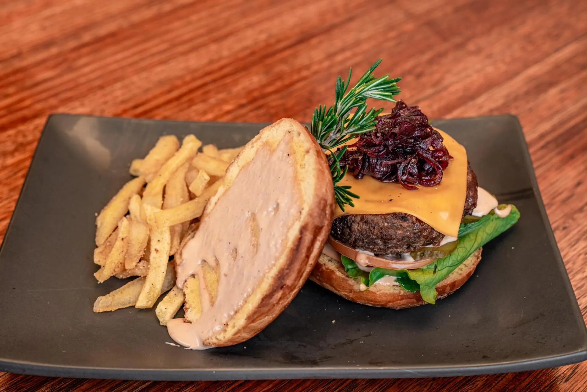 Bushbaby Valley Lodge