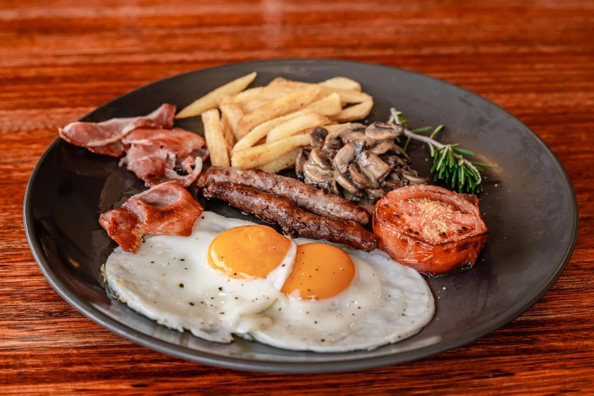 Bushbaby Valley Lodge