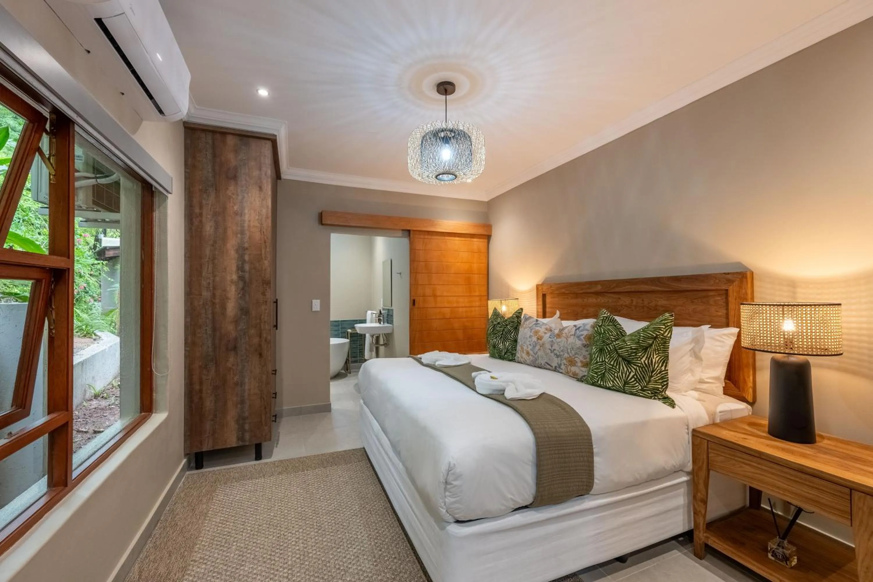 Bed in Bushbaby Valley Lodge