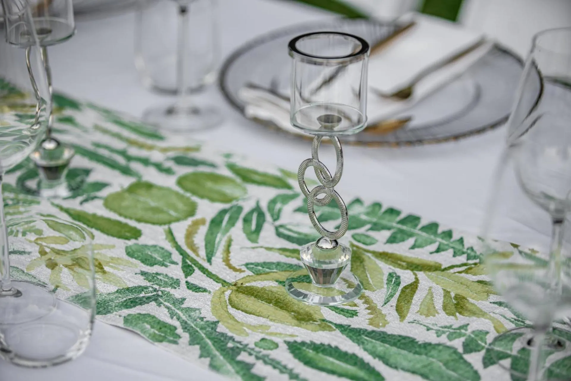 Bushbaby Valley Lodge