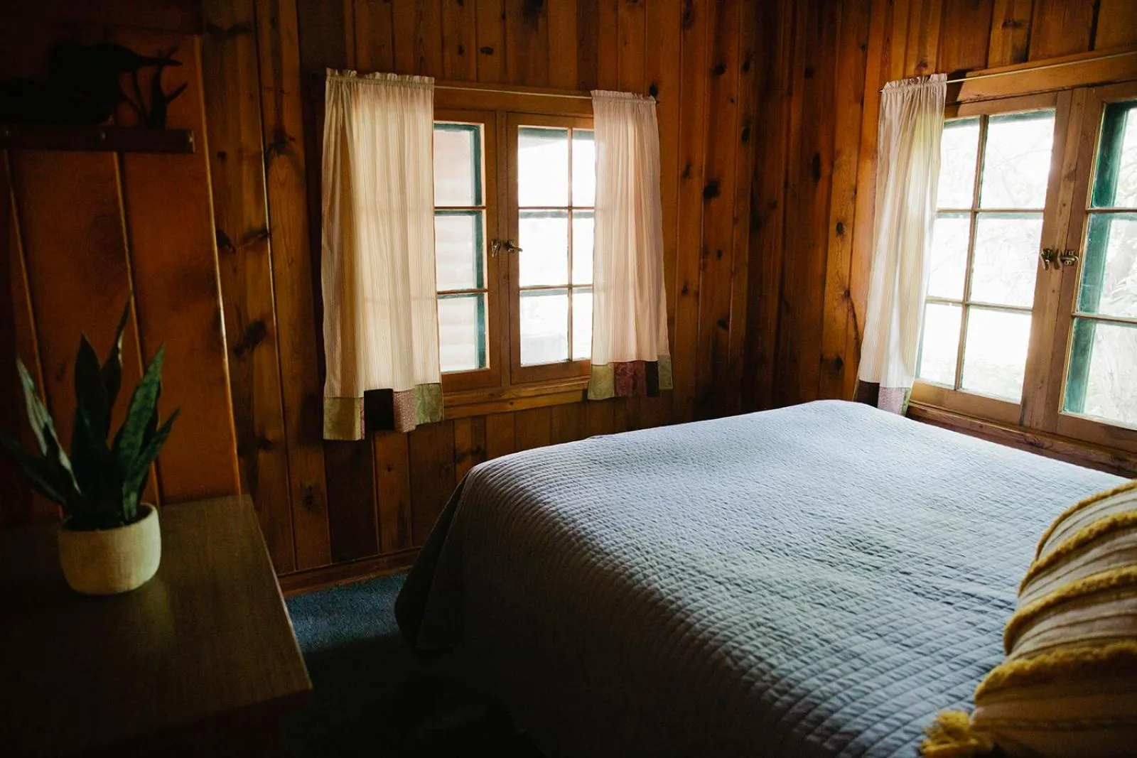 Bed in Riverside Point Resort