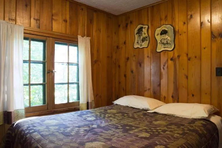 Riverside Point Resort