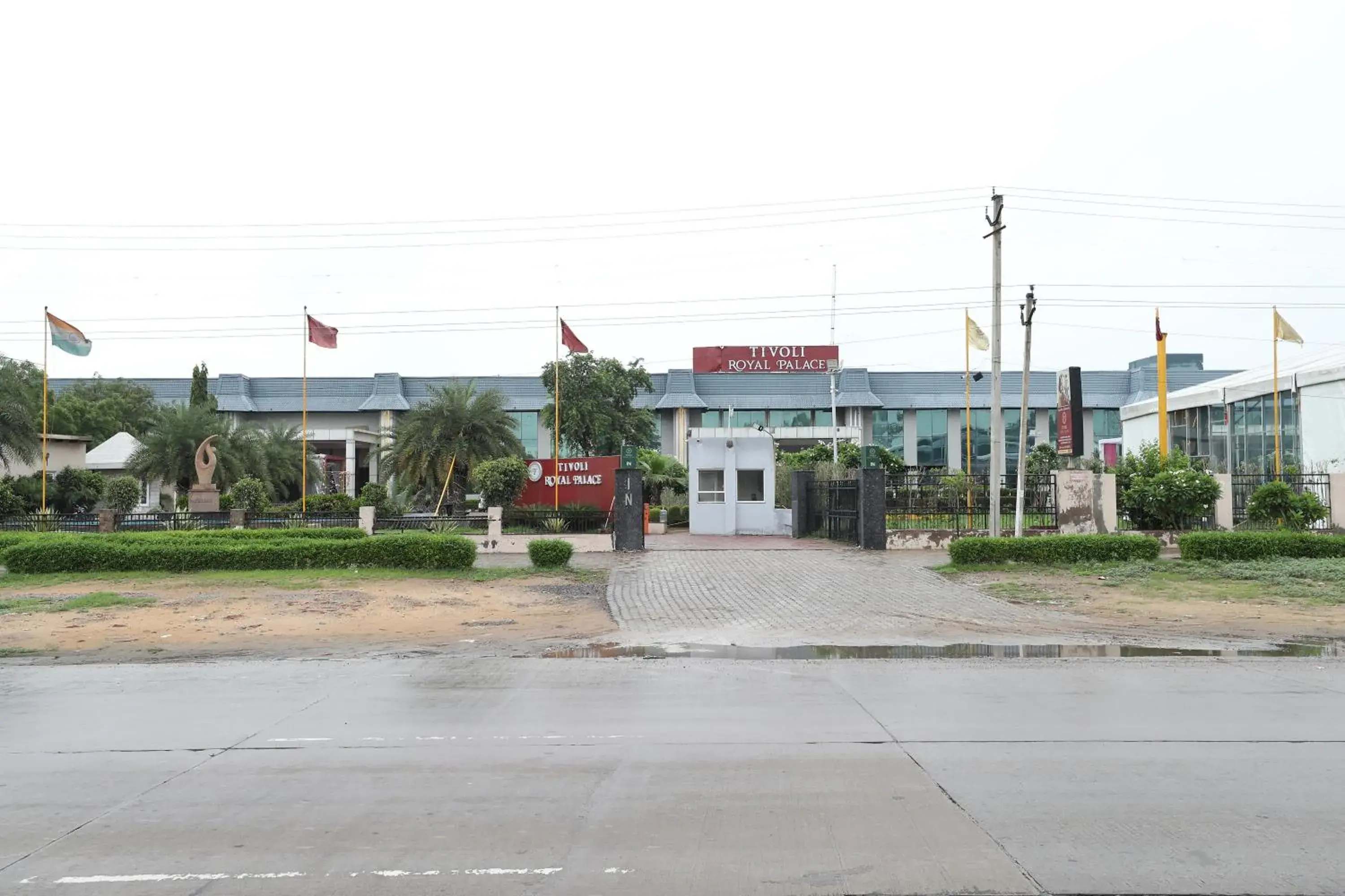 Property building in Tivoli Royal Palace Property building in Tivoli Royal Palace