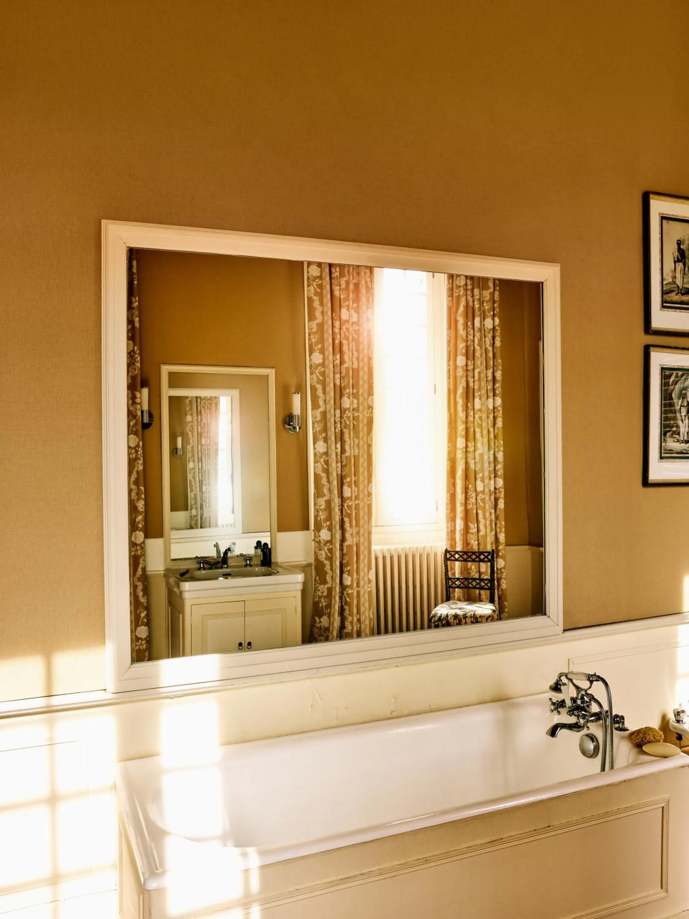 Bathroom in Hôtel particulier de Tingry - Pierres d'Histoire