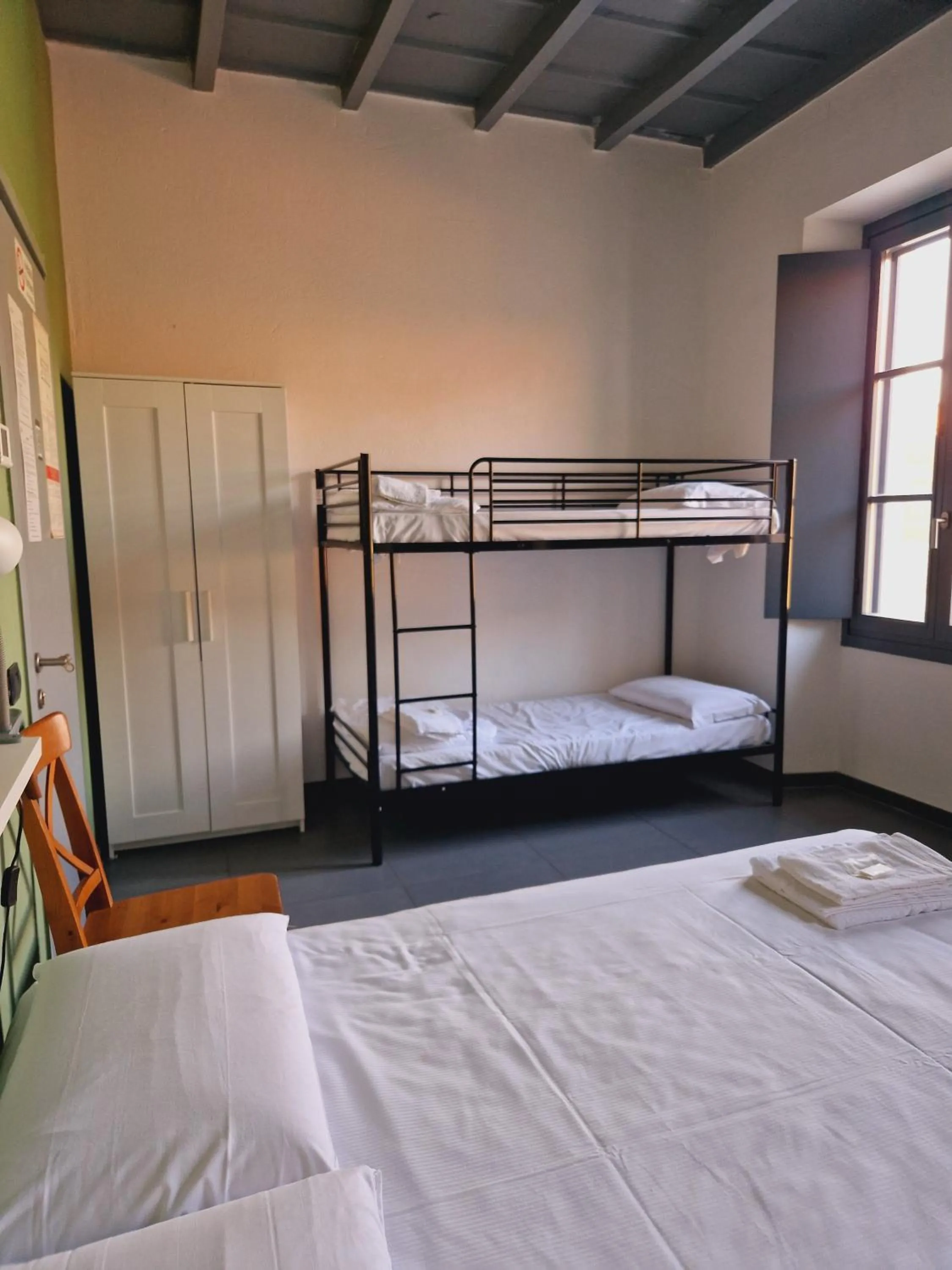 Bed in B&B e Ostello, Parco di Monza, CASCINA COSTA ALTA