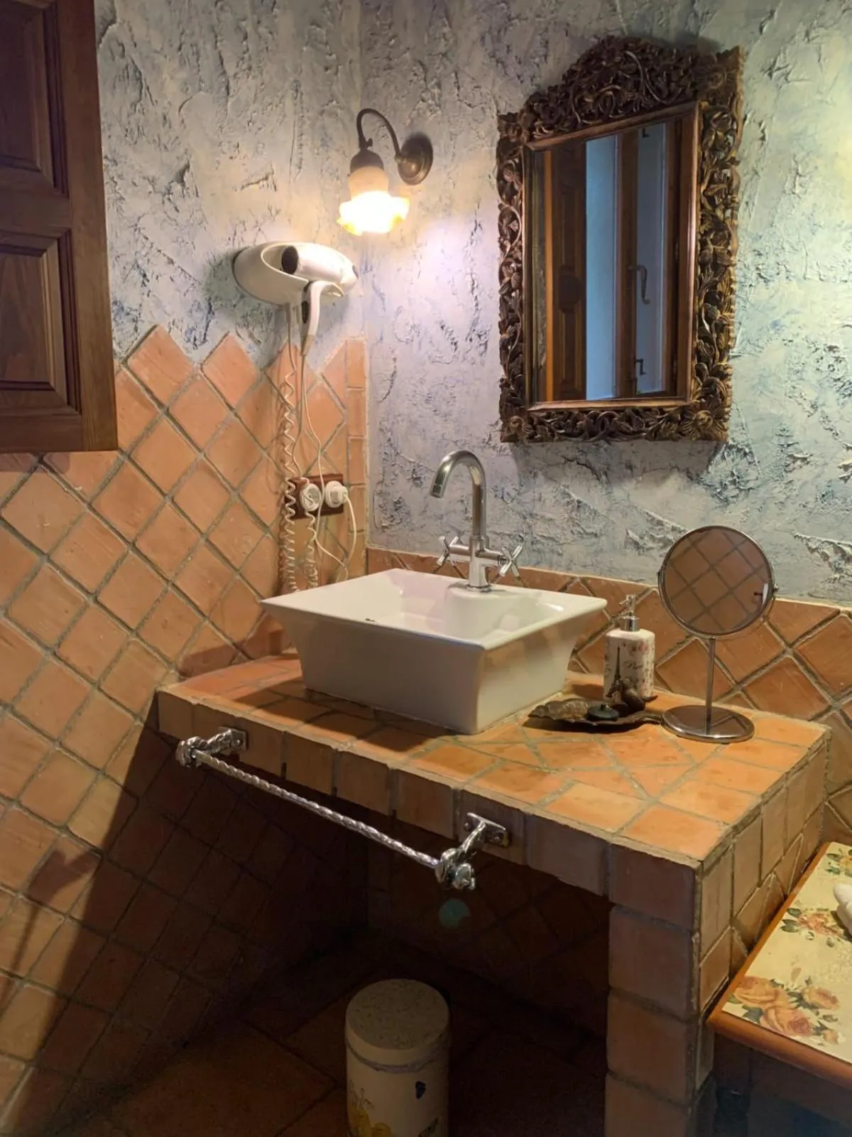 Bathroom in Posada Restaurante Fuenteplateada