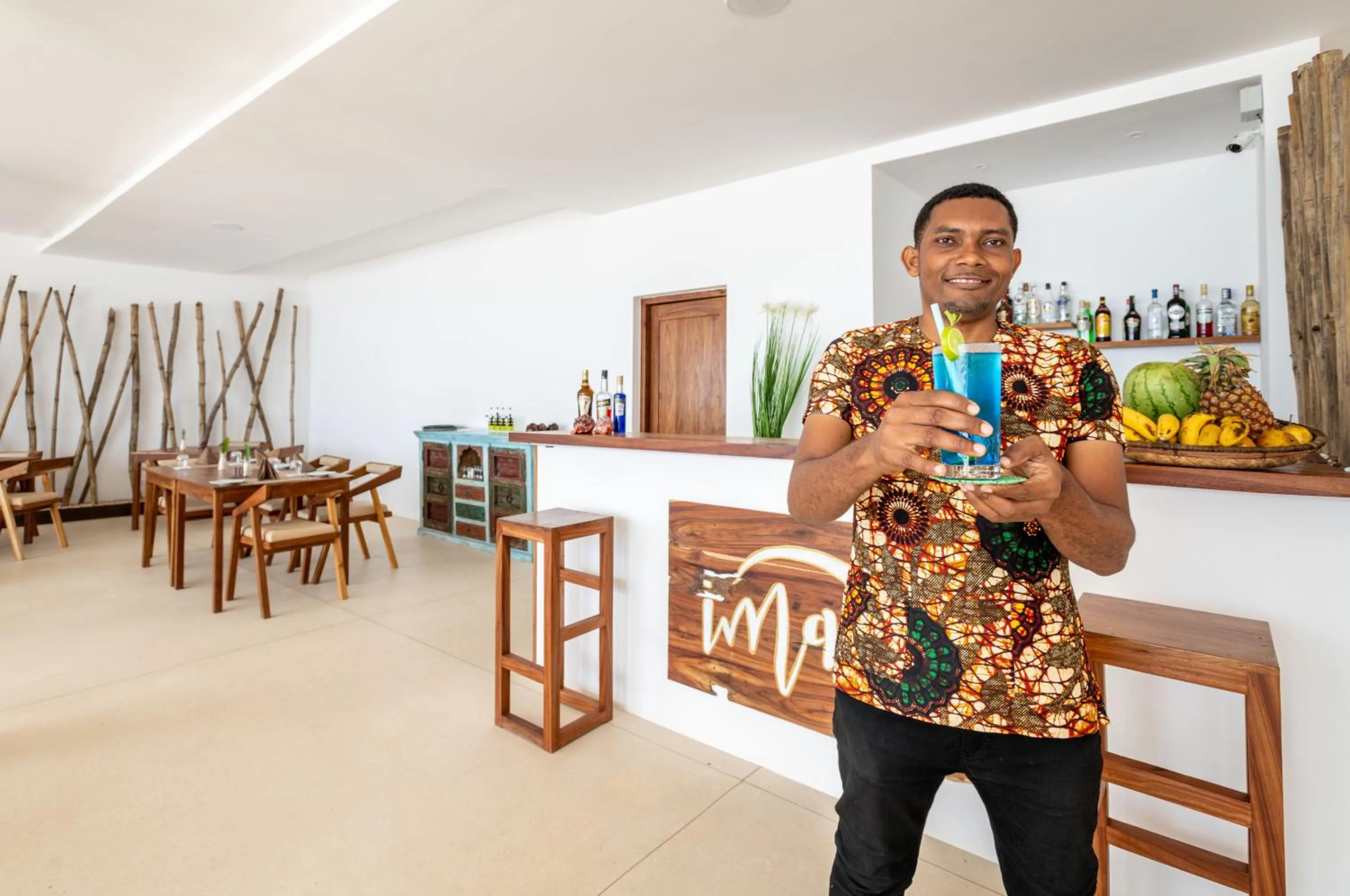 Restaurant/places to eat in Imara Beach Resort