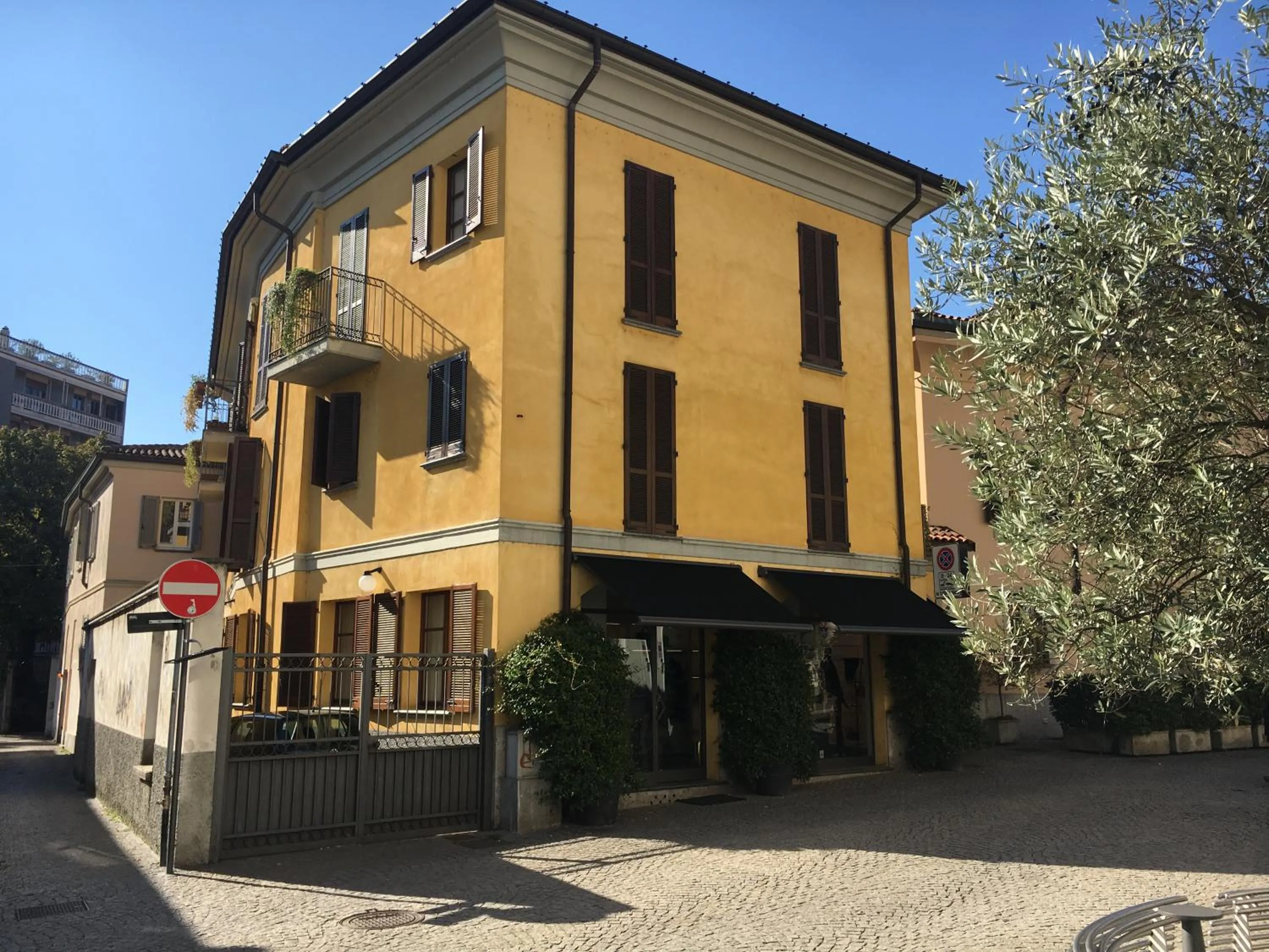 Facade/entrance in Antica Trattoria dell'Uva