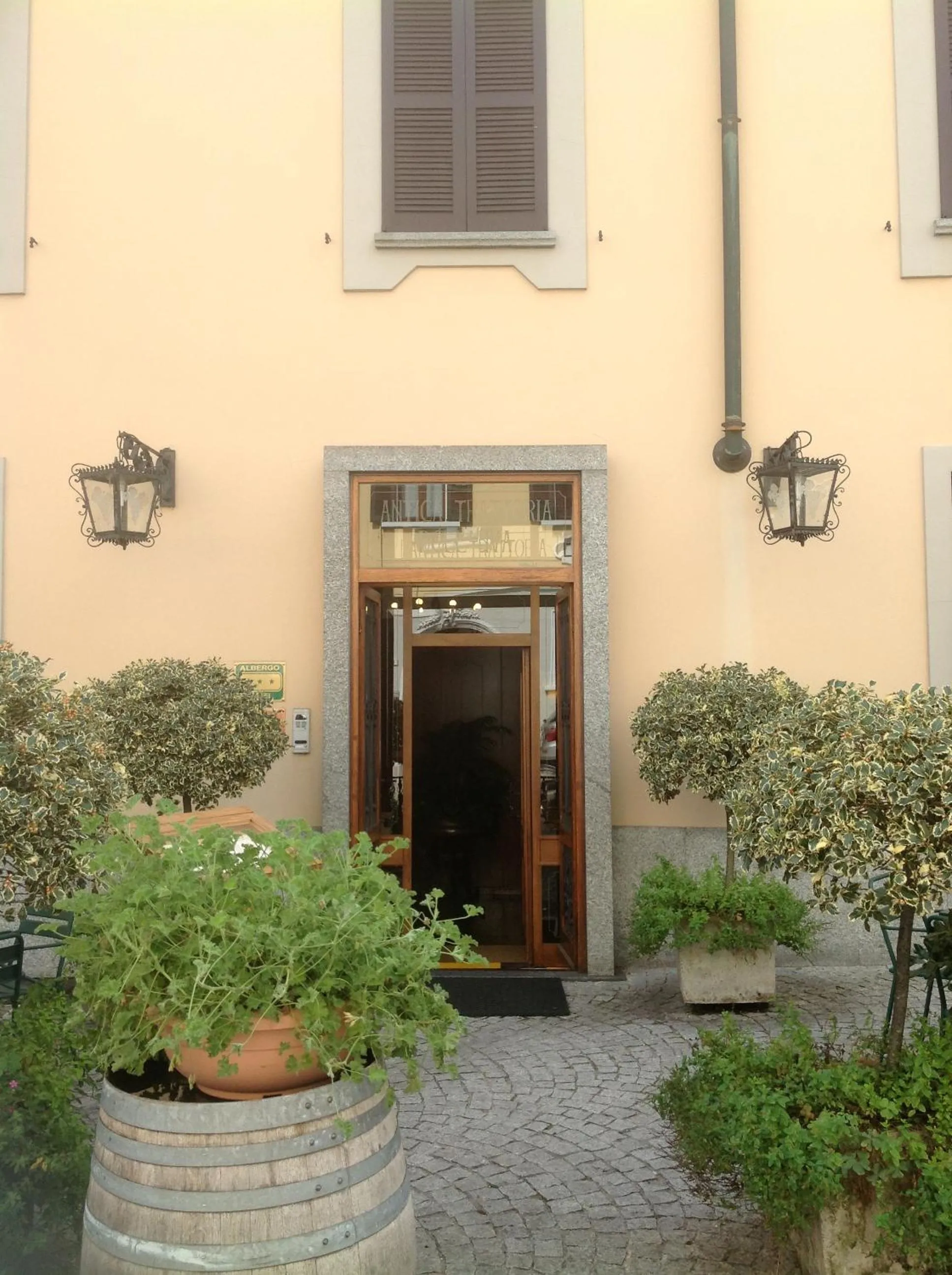 Facade/entrance in Antica Trattoria dell'Uva