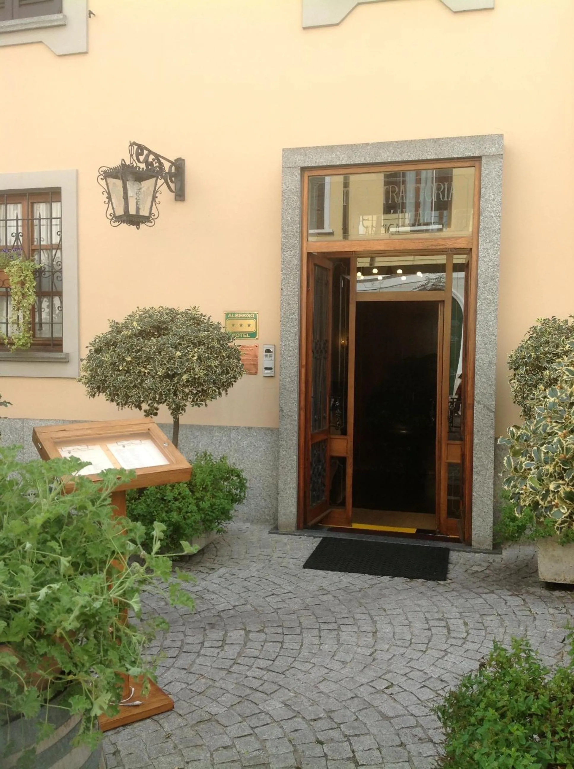 Facade/entrance in Antica Trattoria dell'Uva