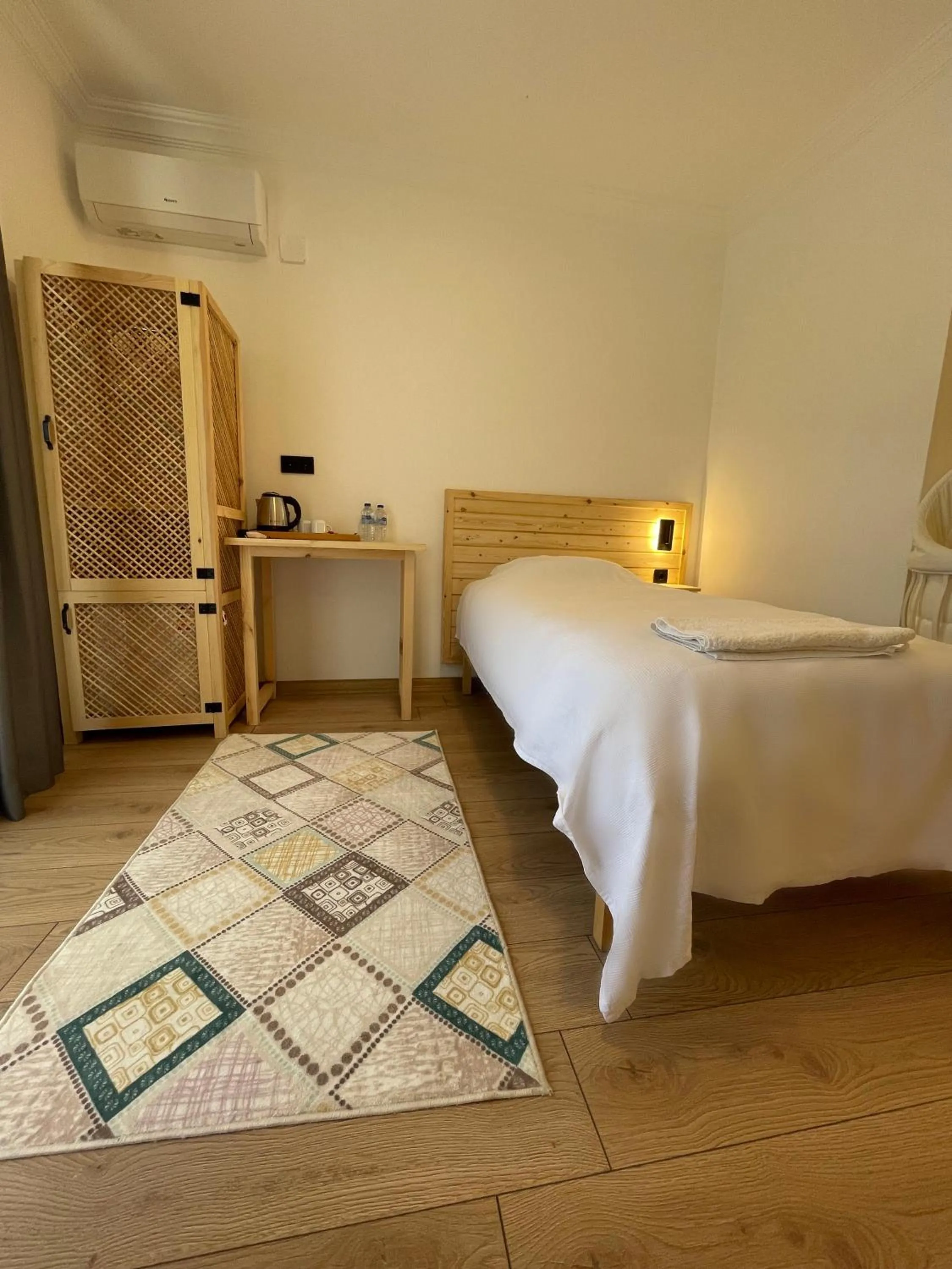 microwave in Dalaman Airport AliBaba Hotel