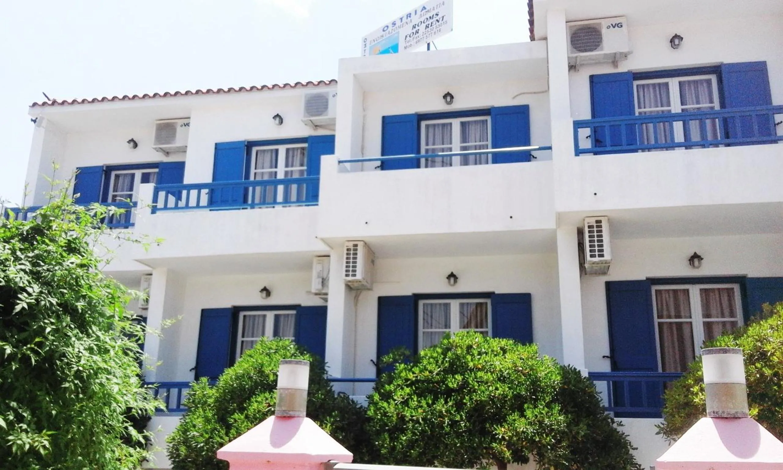 Ostria Eressos Rooms
